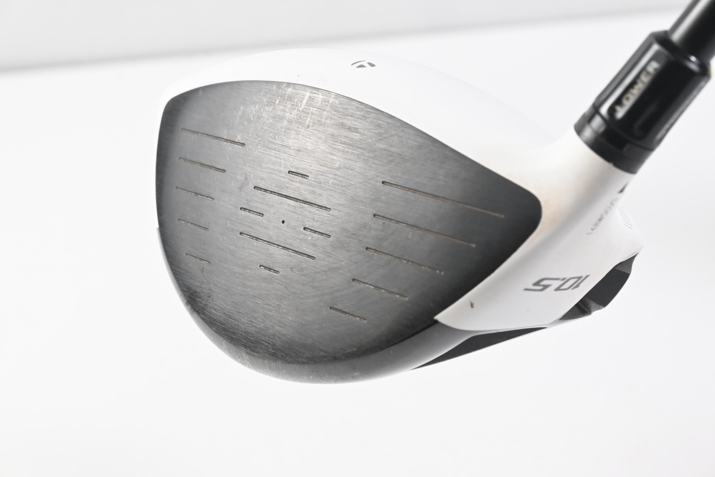 Taylormade R11 Driver / 10.5 Degree / Regular Flex Fujikura Blur 60 Shaft