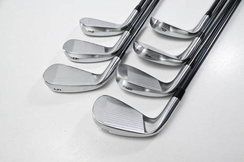 Callaway Quantum Max Irons / 5-PW+GW / Regular Flex UST Mamiya HX Recoil Dart 70