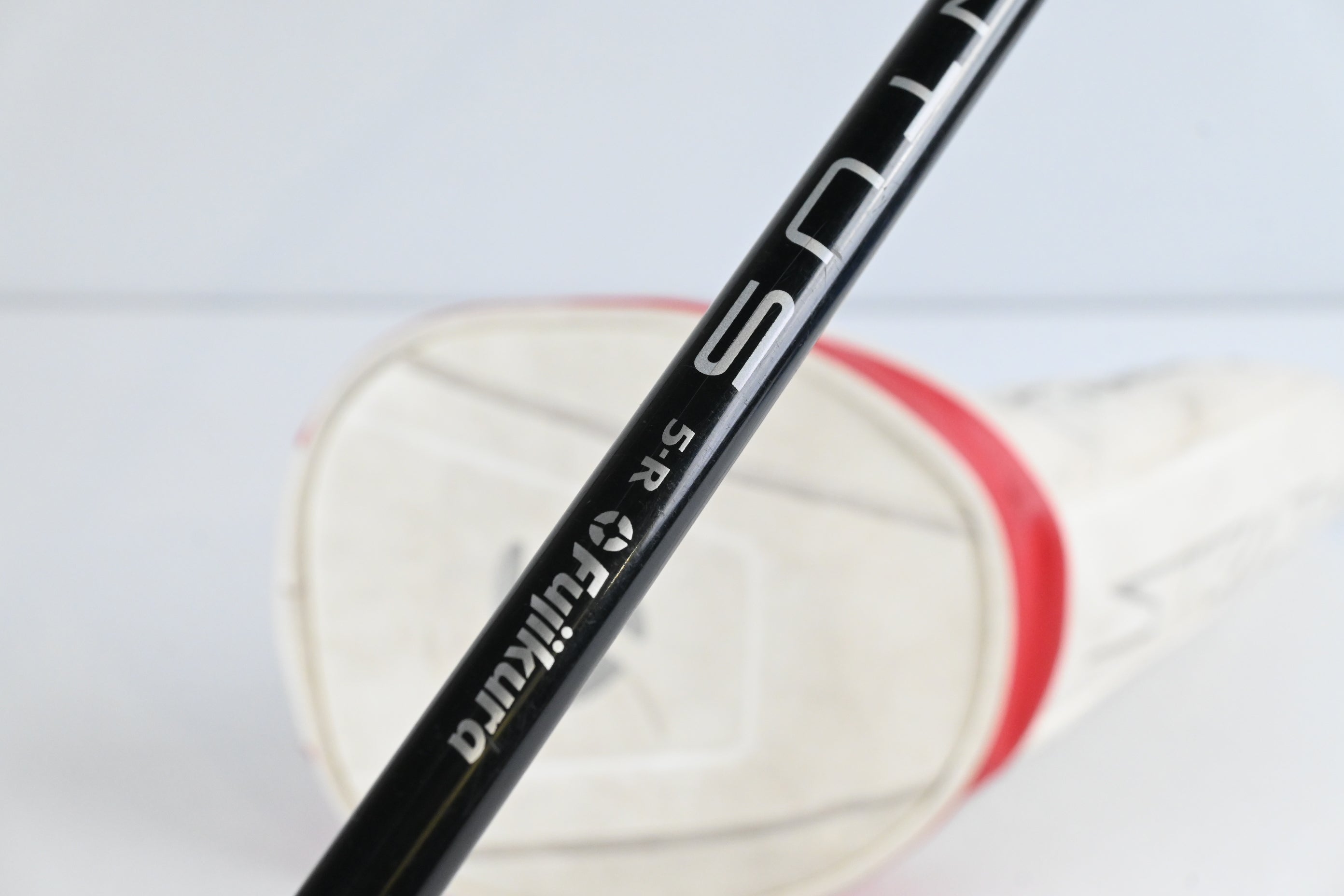 Taylormade Stealth HD Driver / 9 Degree / Regular Flex Fujikura Ventus 5 Shaft