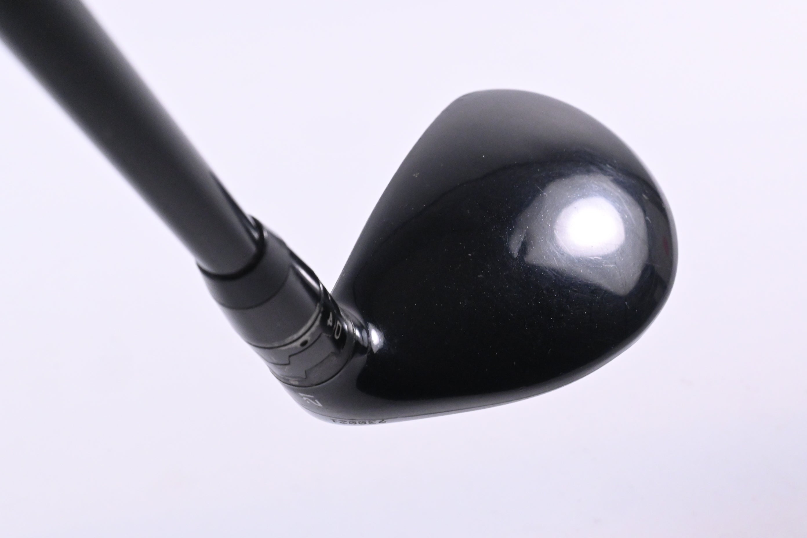Titleist 915H #3 Hybrid / 21 Degree / Stiff Flex Tensei CK Series Blue 70 Shaft