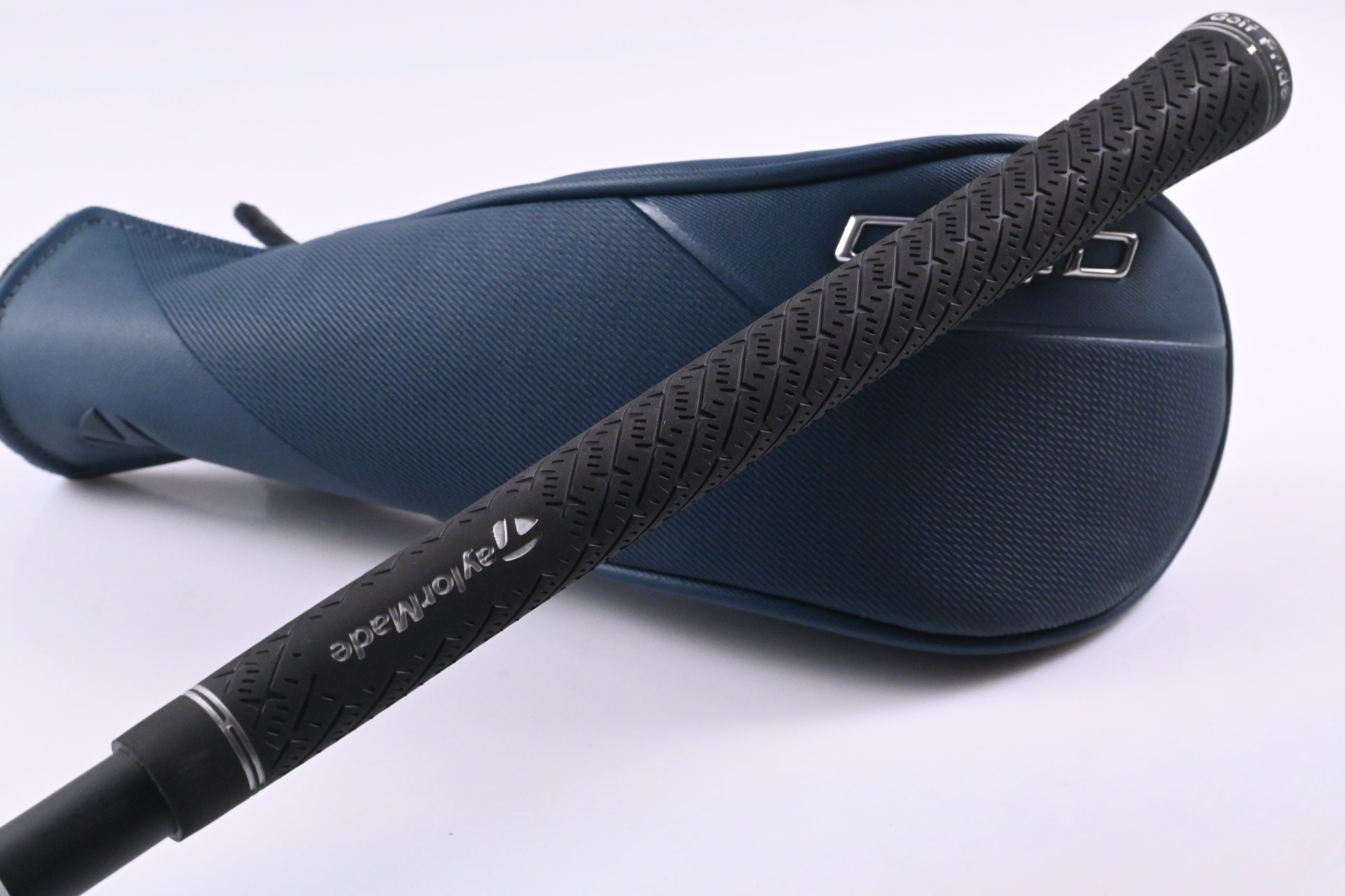 Taylormade Qi4D #9 Wood / 24 Degree / Stiff Flex Mitsubishi Reax 65 Shaft
