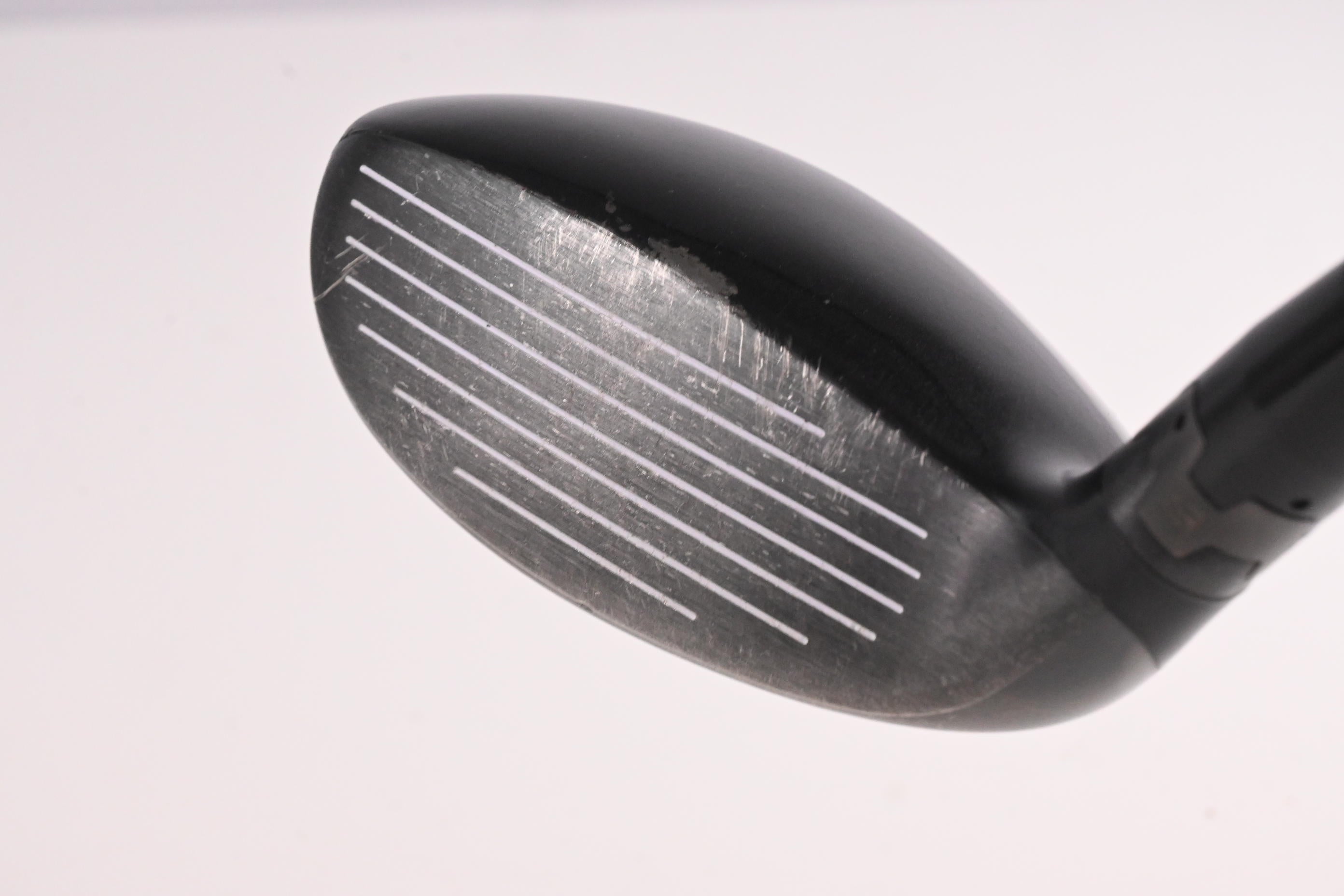 Titleist 913H #3 Hybrid / 21 Degree / Regular Flex Diamana Blue S+ 72 Shaft