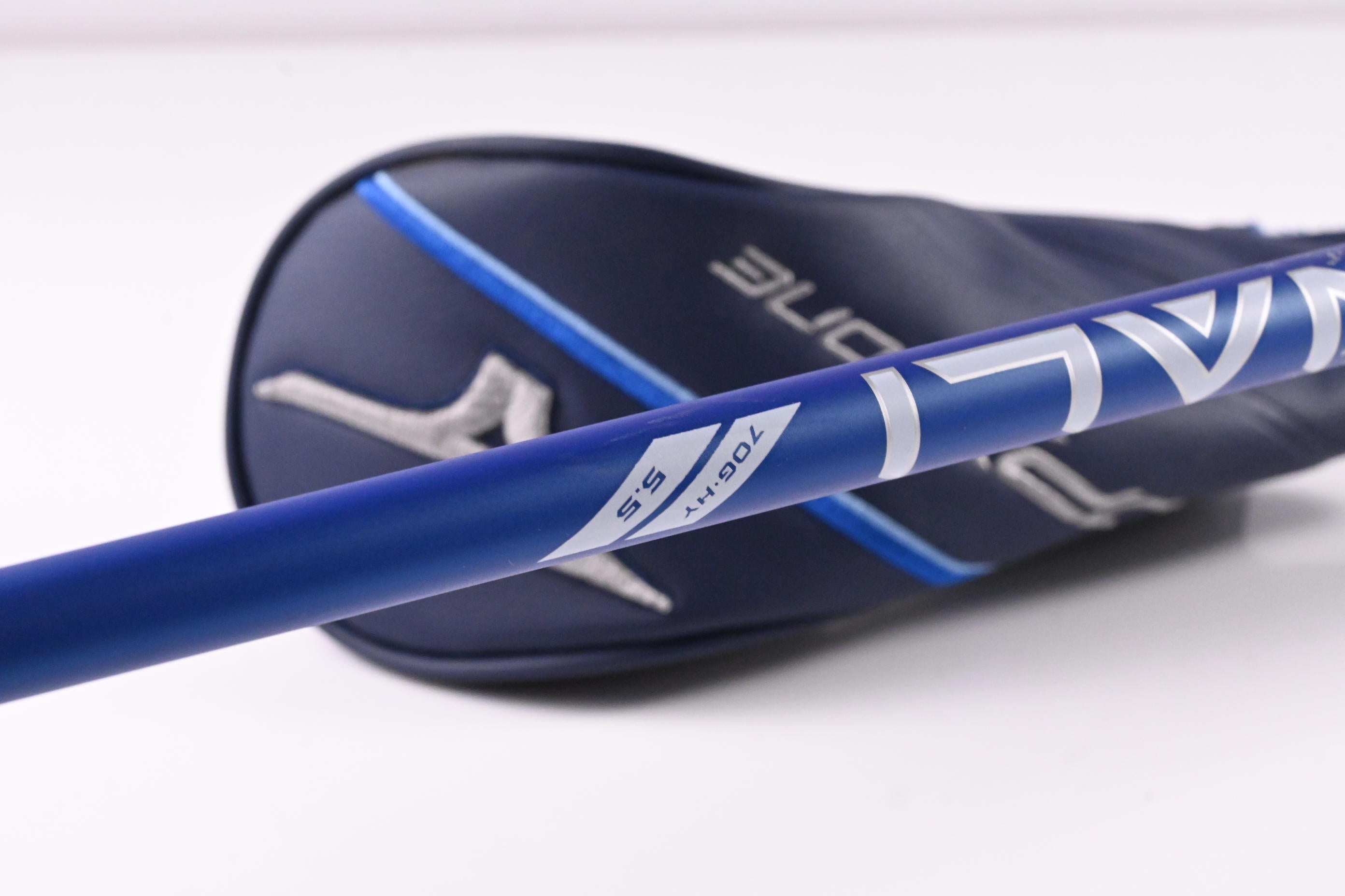 Mizuno JPX One #4 Hybrid / 22 Degree / Regular Flex Denali Frost Blue 70 Shaft