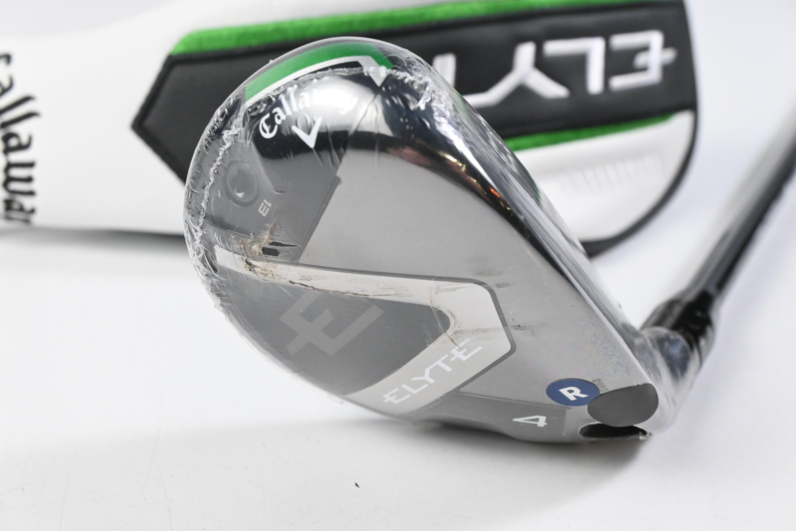 Callaway Elyte #4 Hybrid / 22 Degree / Regular Flex Denali Charcoal 60 Shaft