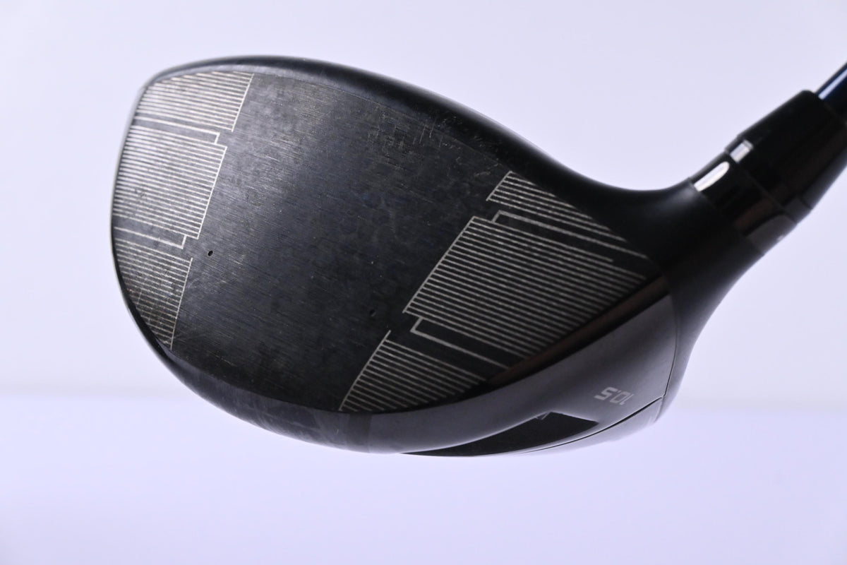 Wilson DYNAPWR 2025 Carbon Driver / 10.5 Degree / Regular Flex Ventus TR Blue 5