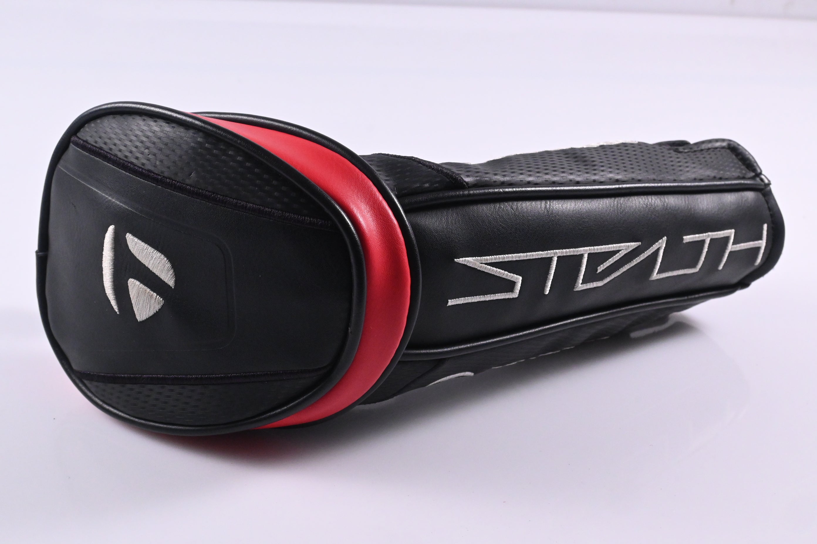 Taylormade Stealth Plus #3 Wood / 15 Degree / Stiff Flex HZRDUS Smoke Red RDX 75