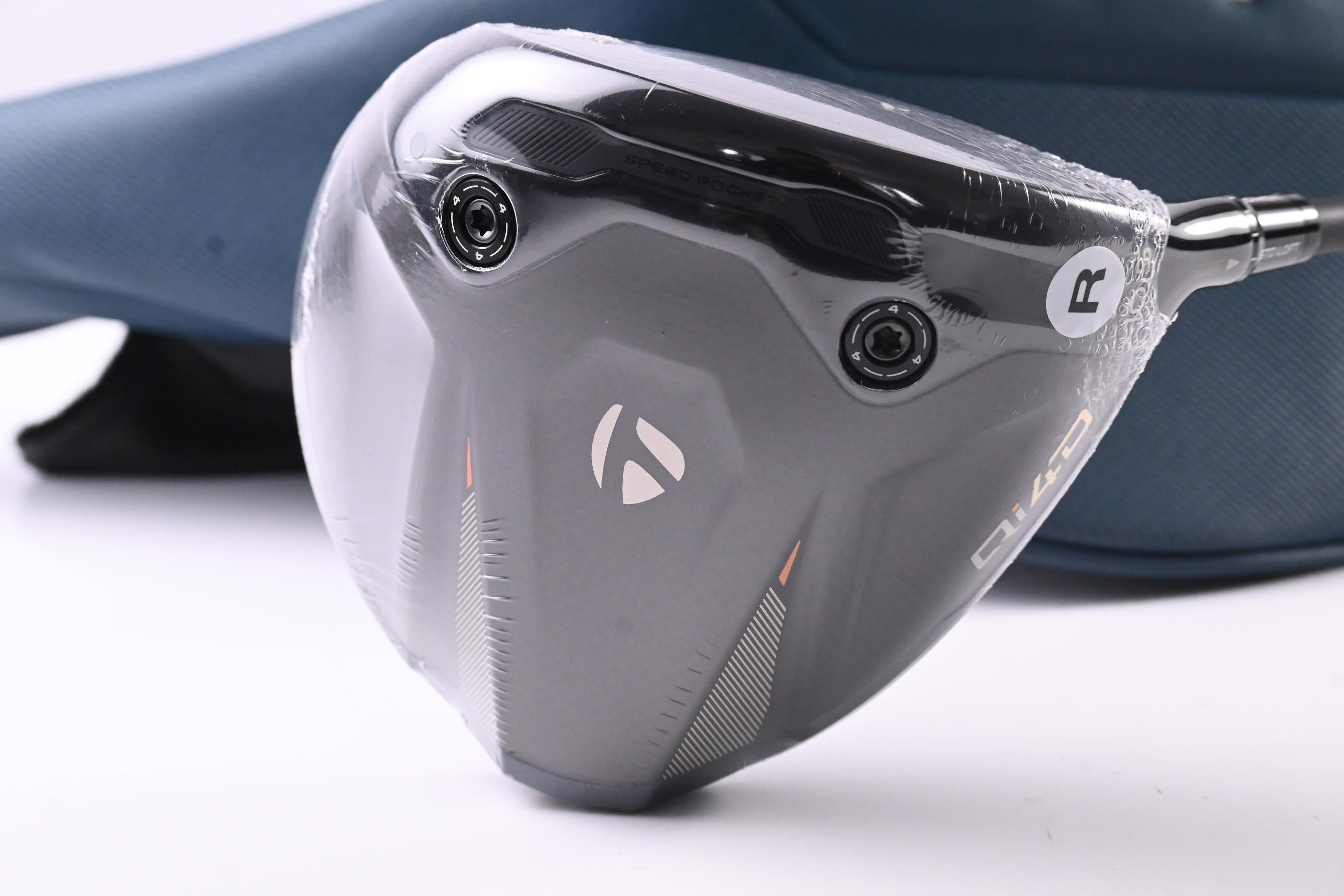 Taylormade Qi4D Driver / 10.5 Degree / Regular Flex REAX Blue 50 Shaft