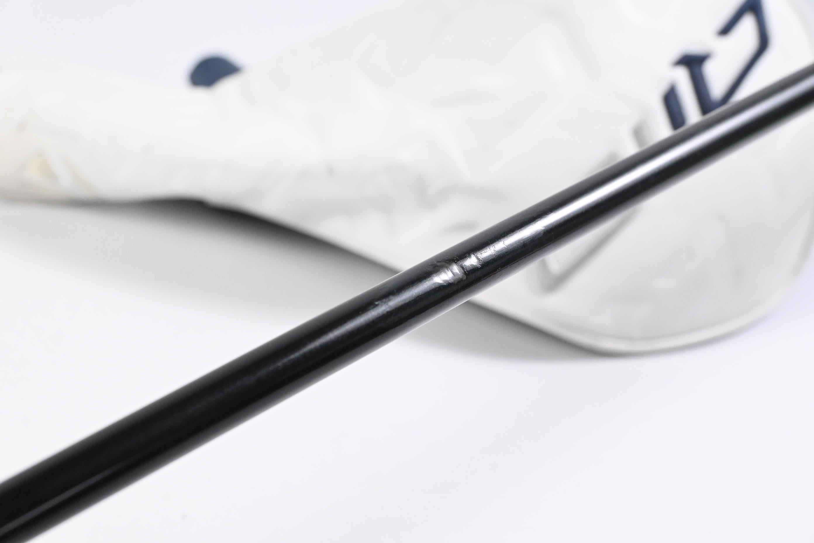 Taylormade Qi10 LS Driver / 10.5 Degree / Stiff Flex Graphite Design Tour AD IZ