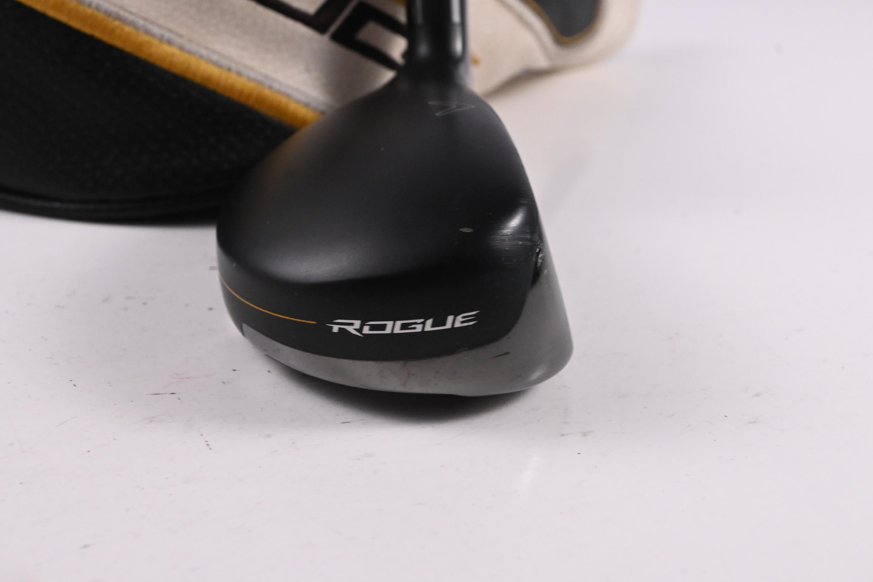 Callaway Rogue ST Max #3 Hybrid / 18 Degree / Regular Flex Tensei AV Blue 65
