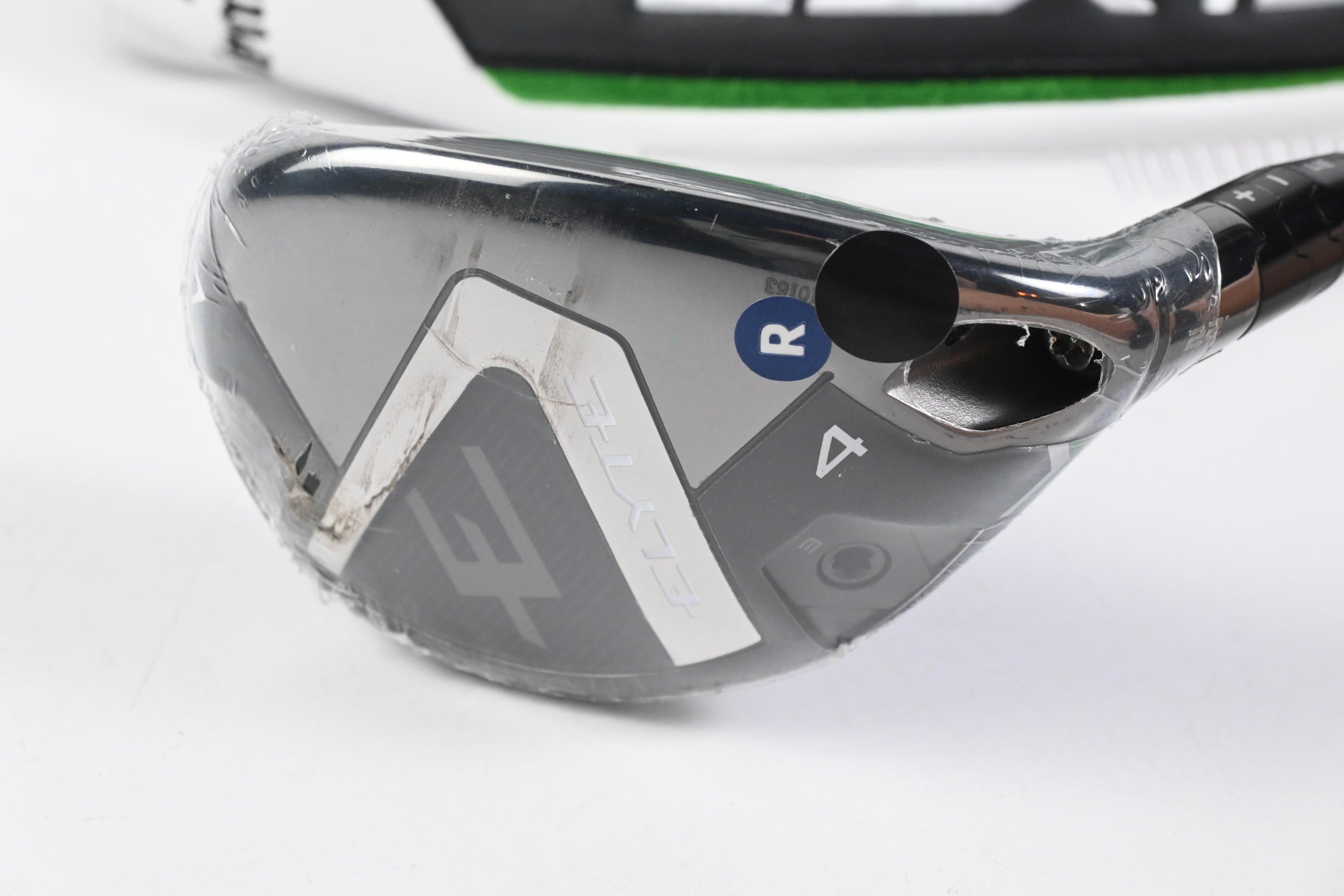 Callaway Elyte #4 Hybrid / 22 Degree / Regular Flex Denali Charcoal 60 Shaft
