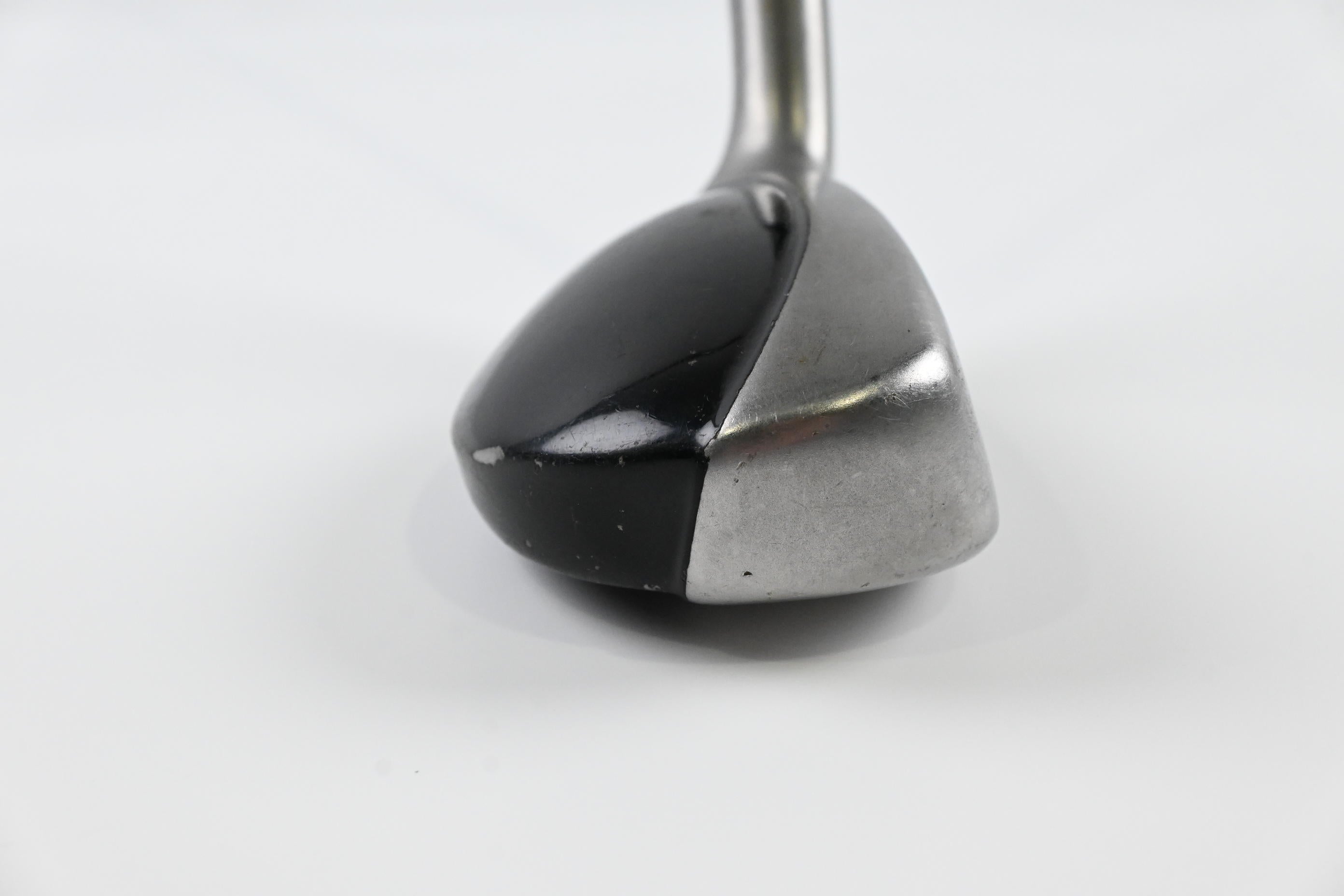 Taylormade Rescue Mid #2 Hybrid / 16 Degree / Regular Flex Taylormade Ultralite