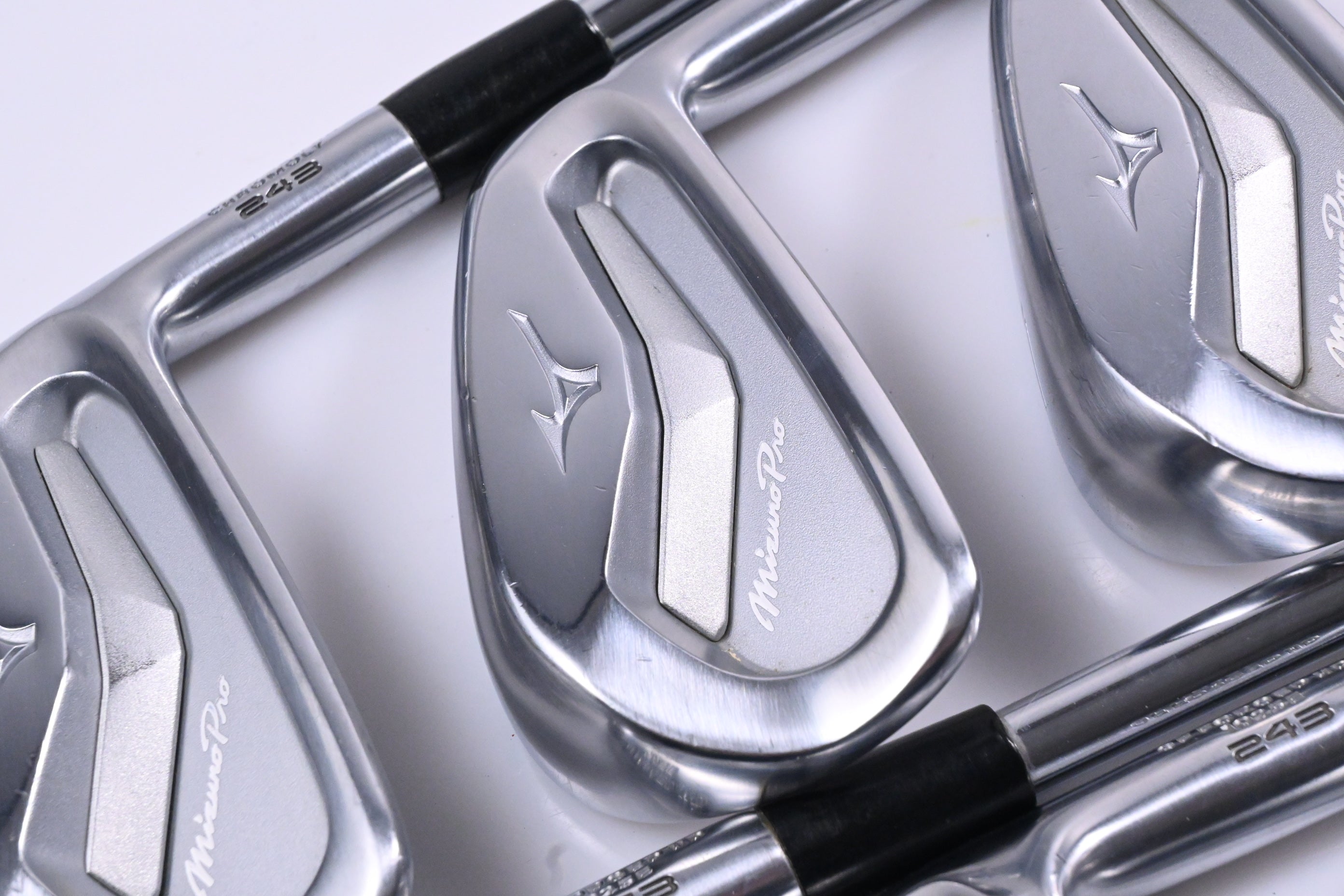 Mizuno Pro 243 Irons / 5-PW / Stiff Flex AMT Tour White S300 Shafts