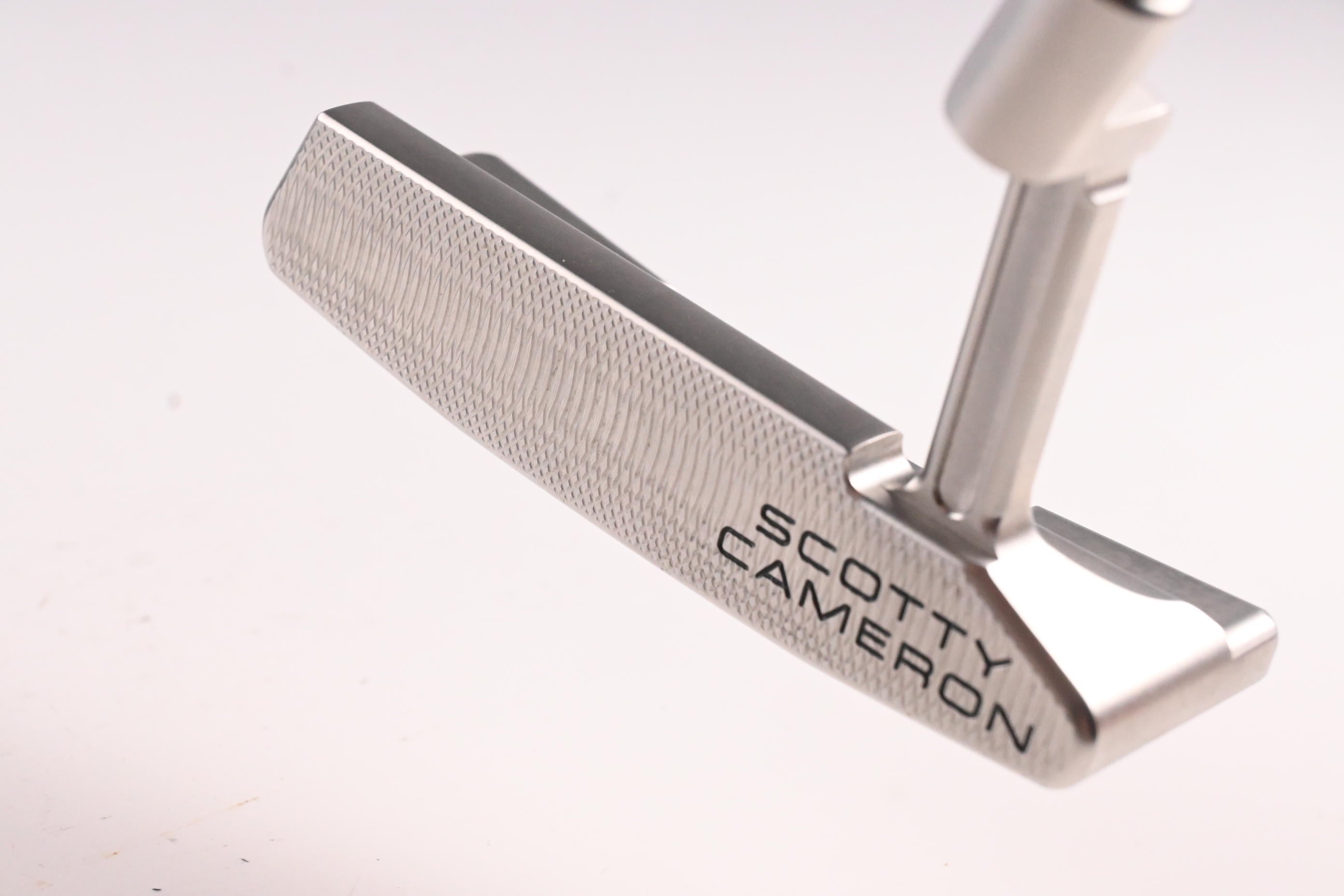 Scotty Cameron Super Select Newport 2+ Putter / 35 Inch