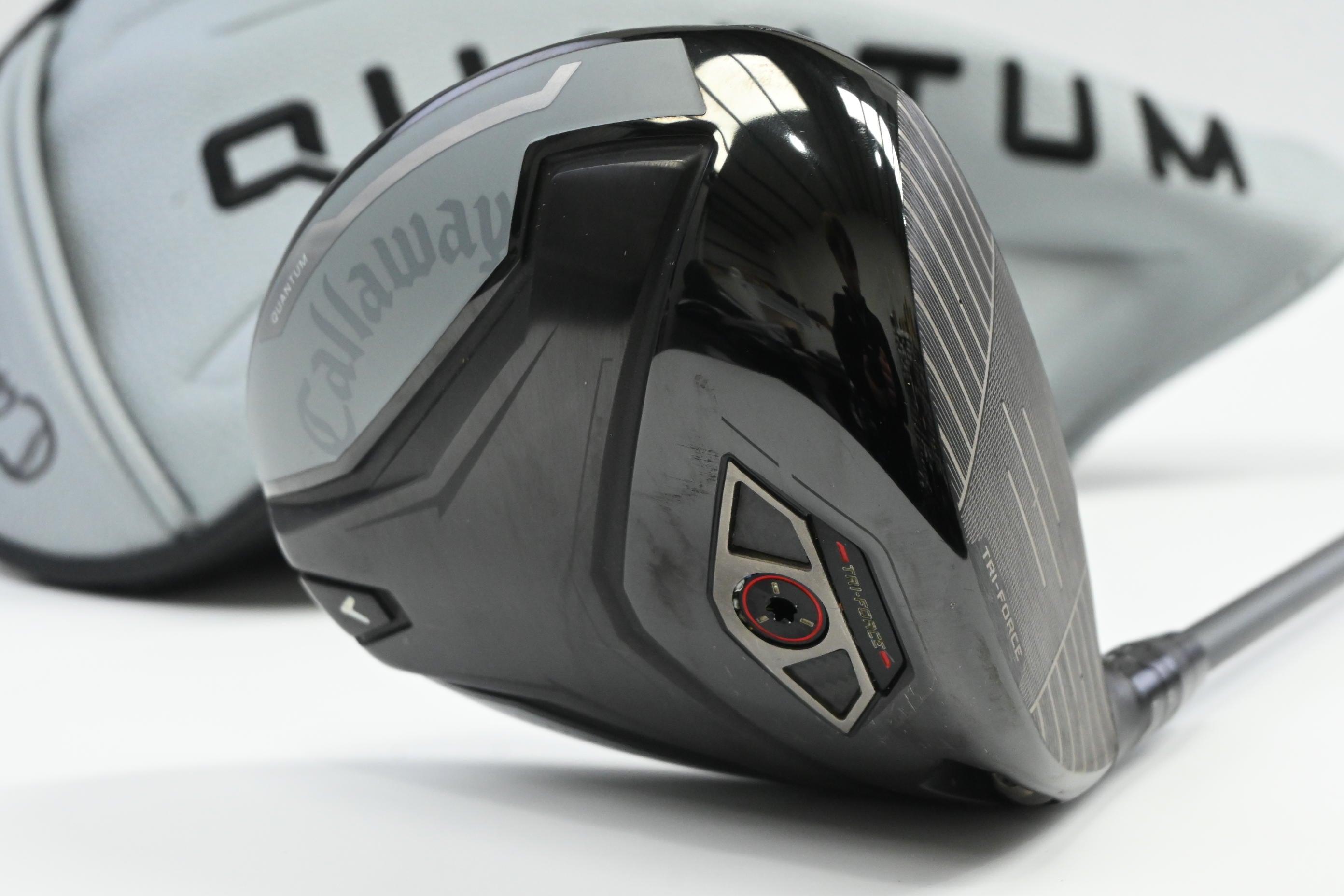 Callaway Quantum Max D Drivers / 10.5 Degree / Stiff Flex Denali Frost White 60