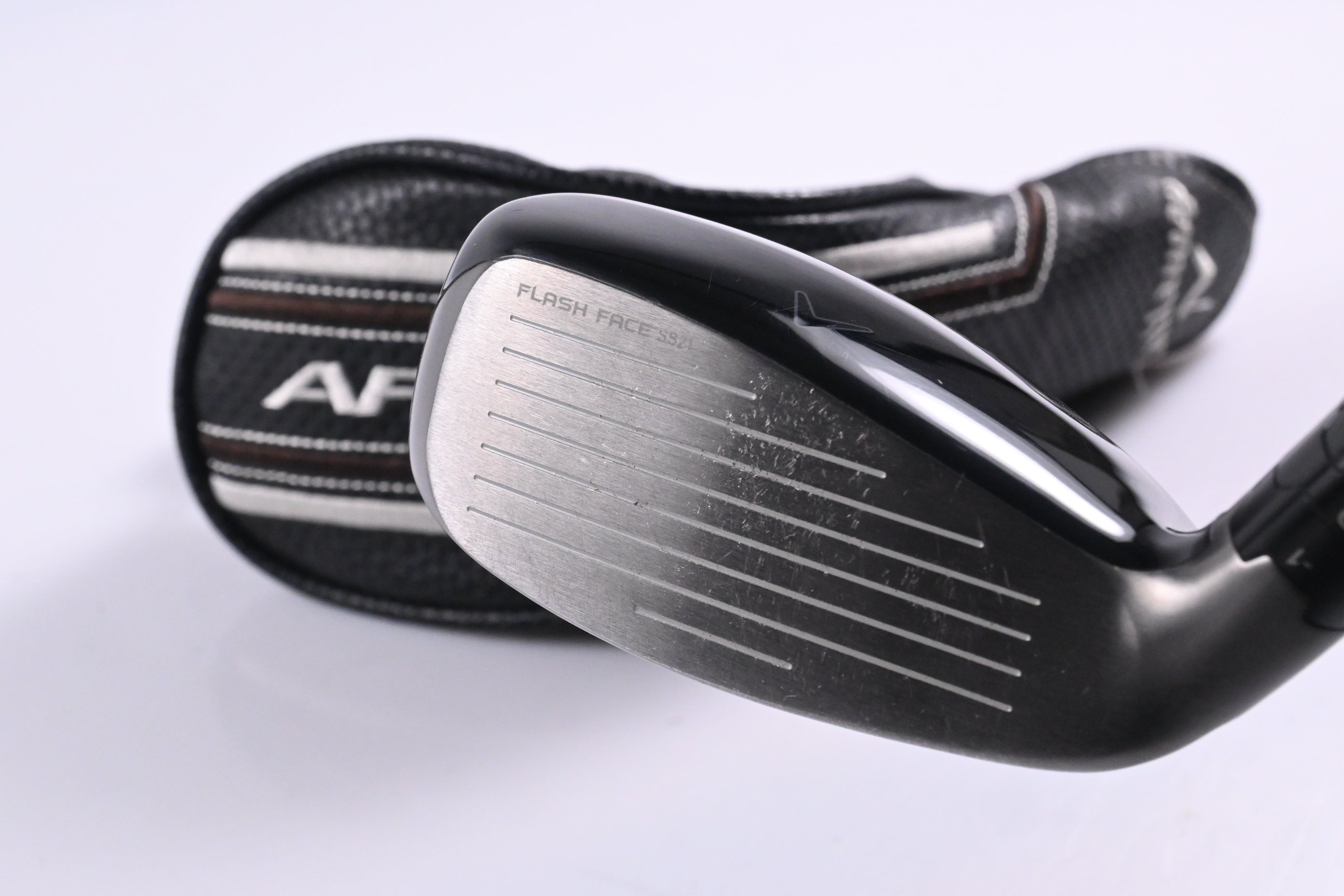 Callaway Apex 21 #3 Hybrid / 19 Degree / Regular Flex UST Mamiya Recoil Dart 75