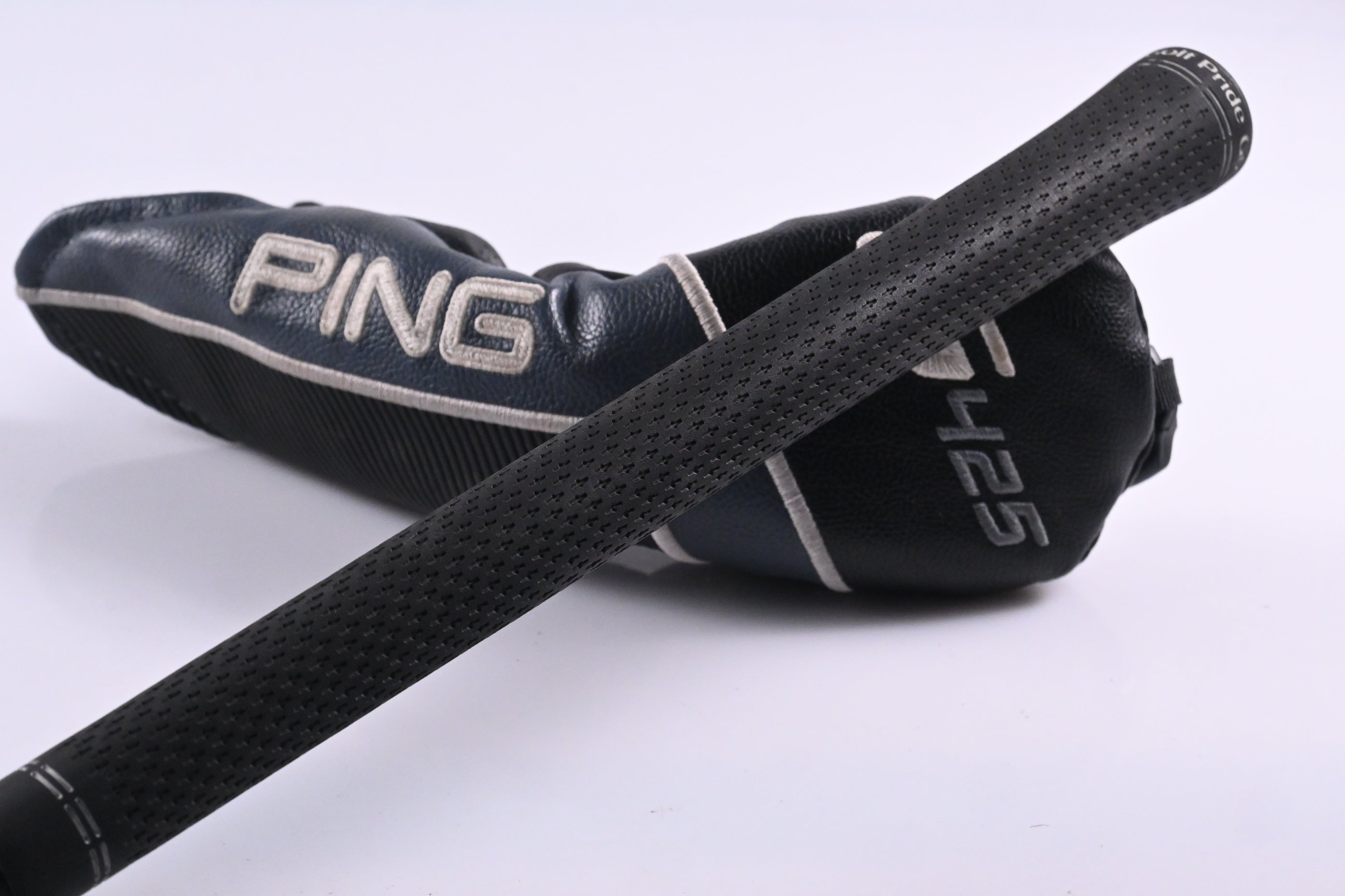 Ping G425 #4 Hybrid / 22 Degree / Regular Flex Ping Alta CB Slate 70 Shaft