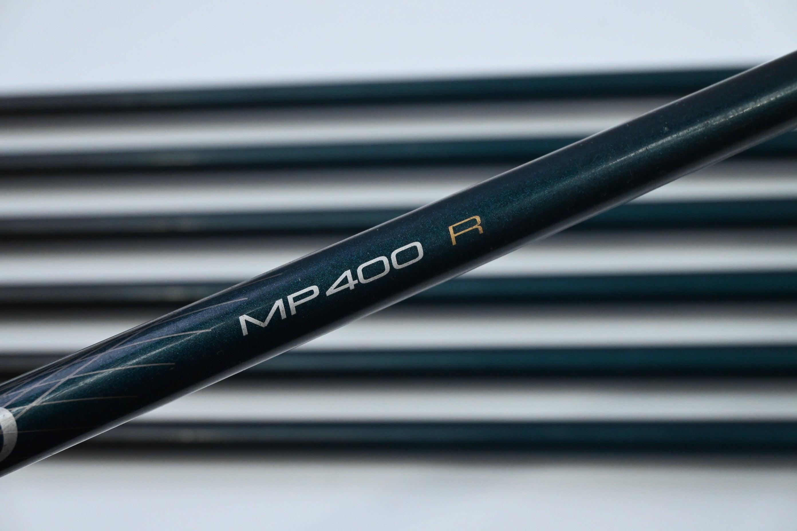 XXIO 8 Irons / 5-PW+SW / Regular Flex XXIO MP400 62 Shafts