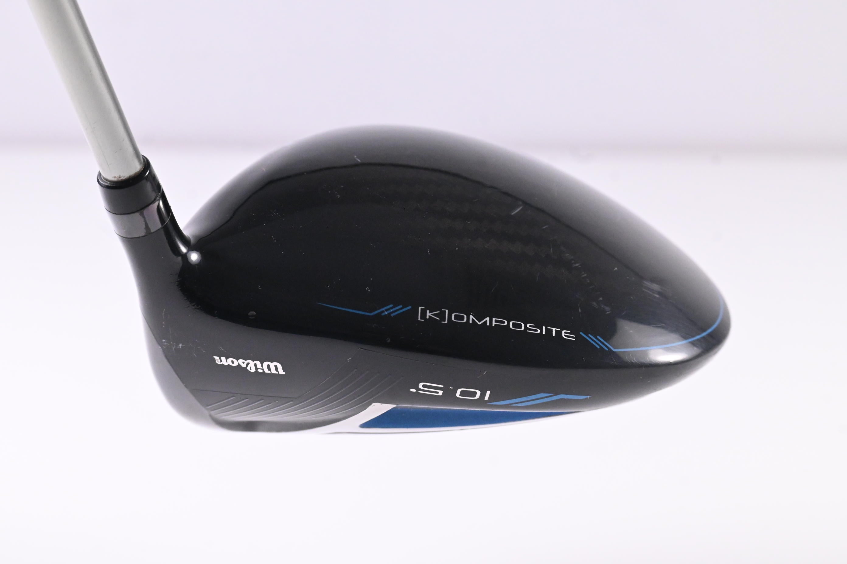 Wilson Staff D7 Driver / 10.5 Degree / Regular Flex UST Helium Speedmesh 46