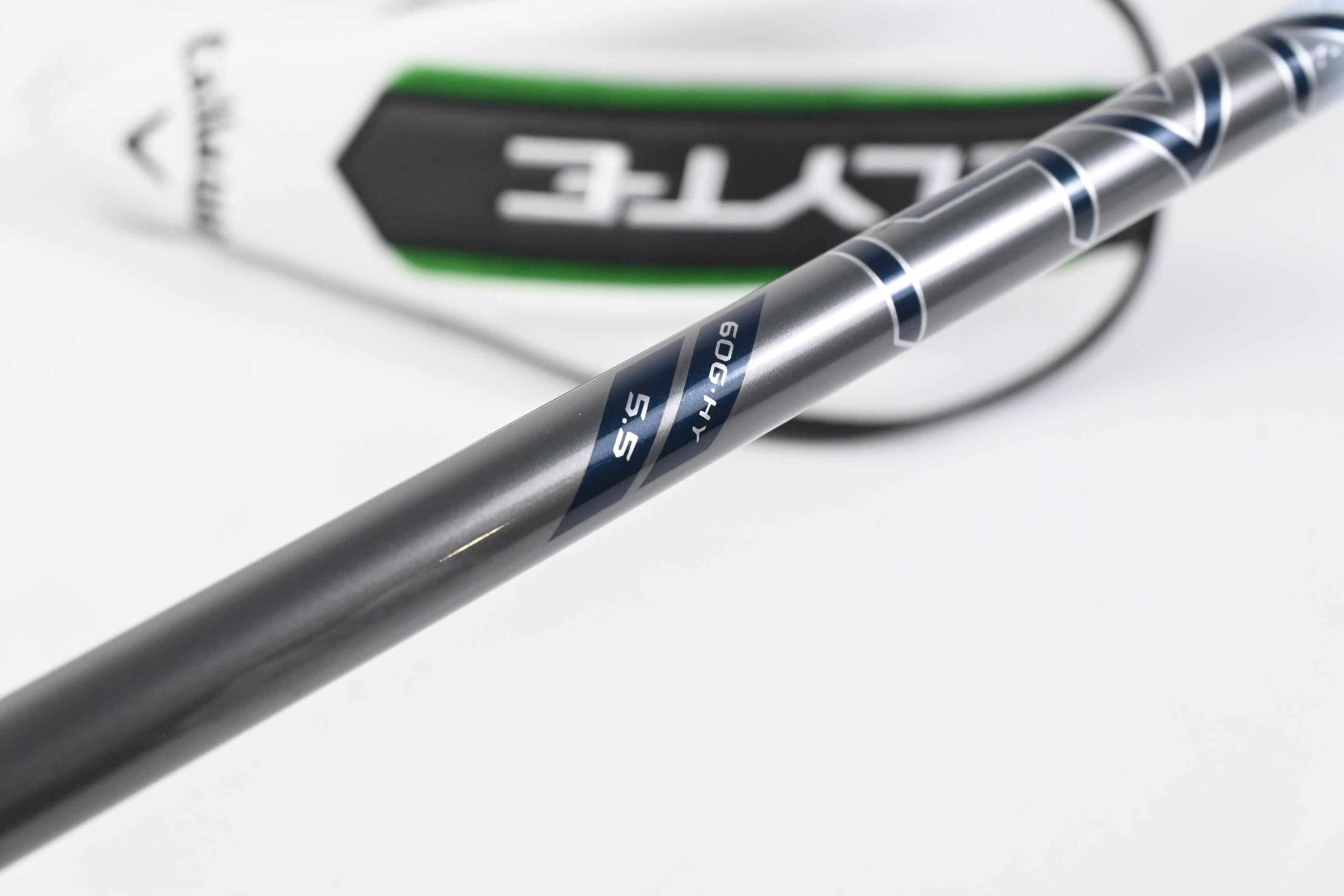 Callaway Elyte #4 Hybrid / 22 Degree / Regular Flex Denali Charcoal 60 Shaft