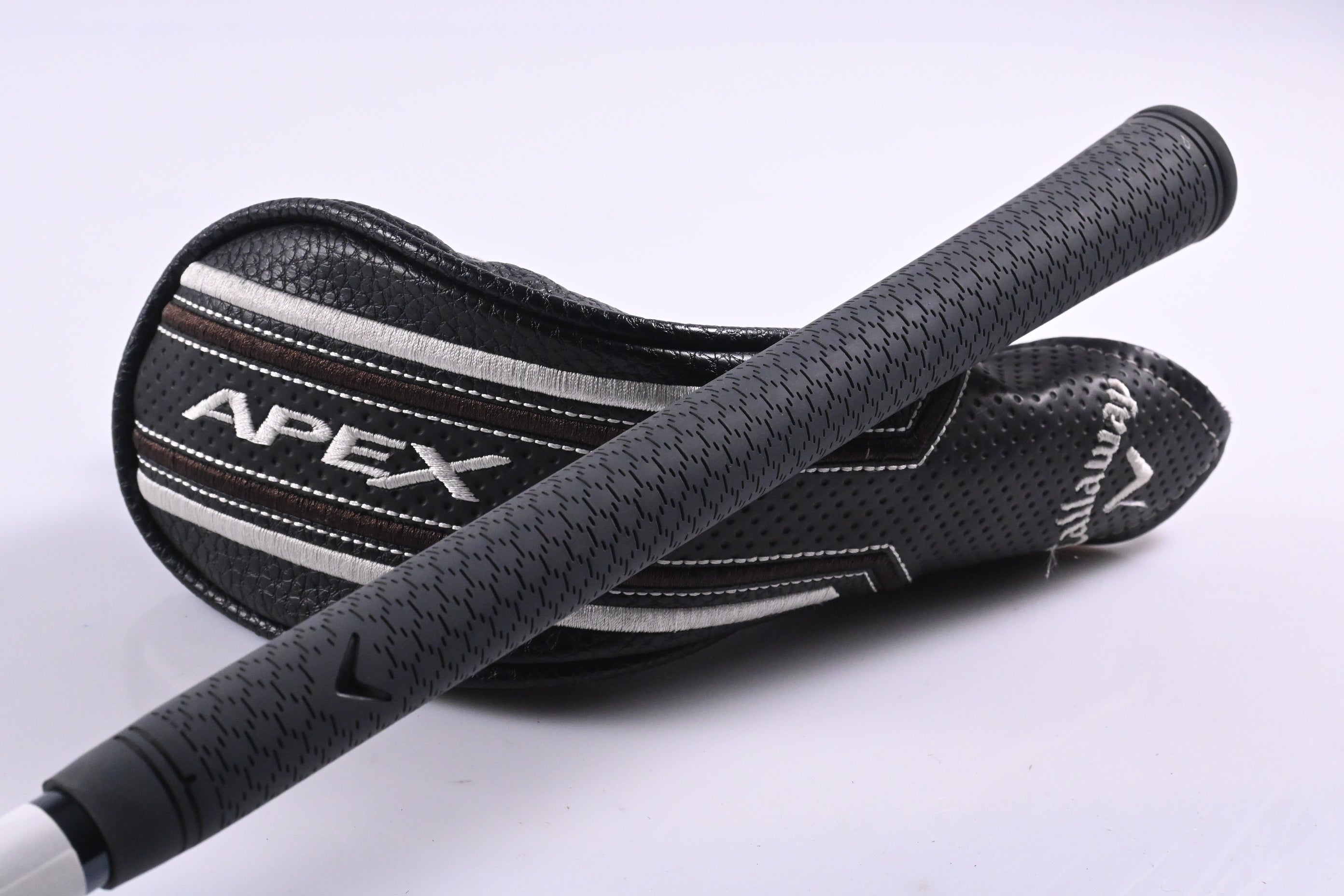 Callaway Apex 21 #3 Hybrid / 19 Degree / Regular Flex UST Mamiya Recoil Dart 75
