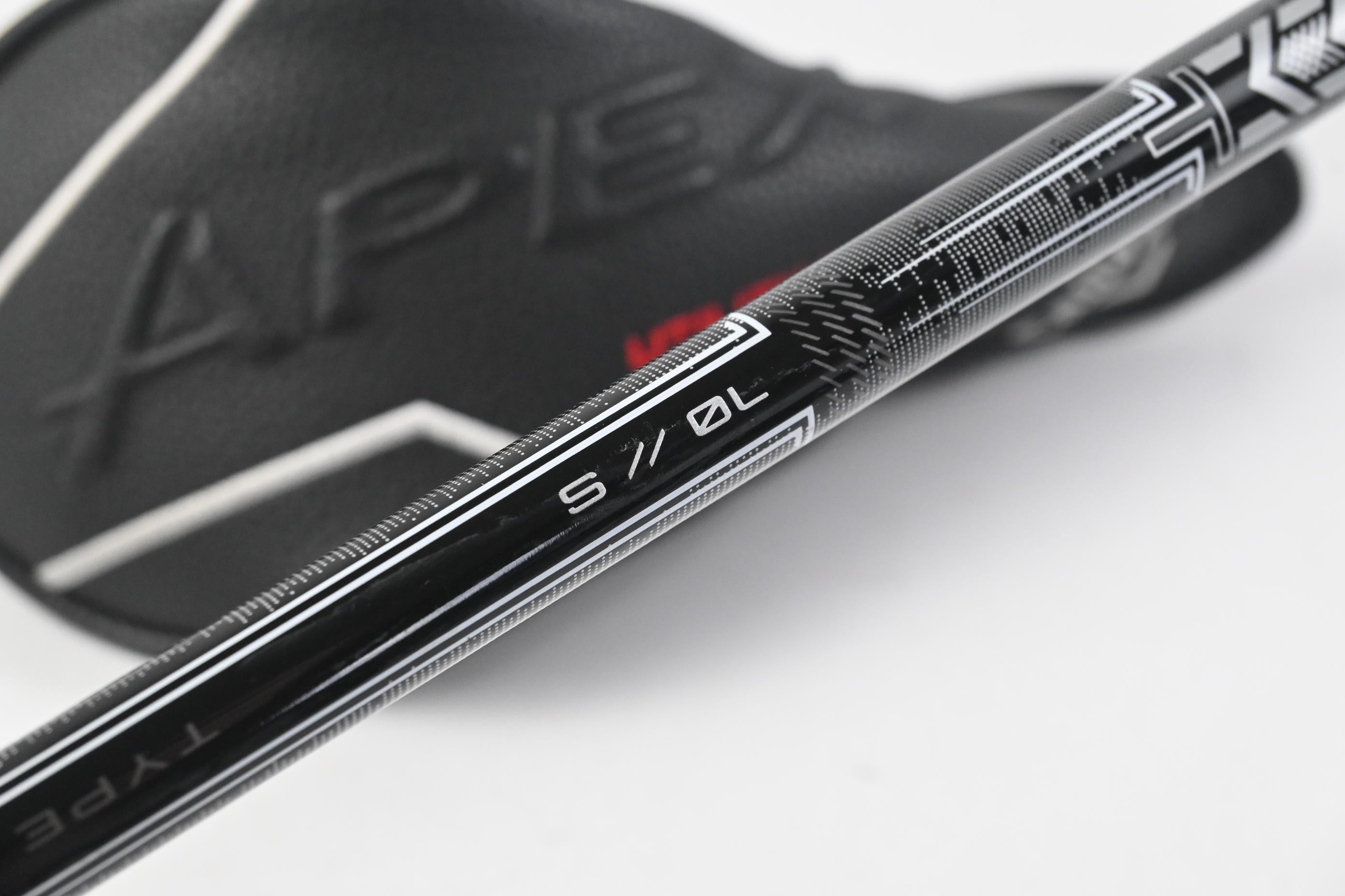 Callaway Apex UW 24 #3 Hybrid / 19 Degree / Stiff Flex MMT Black 70 Shaft