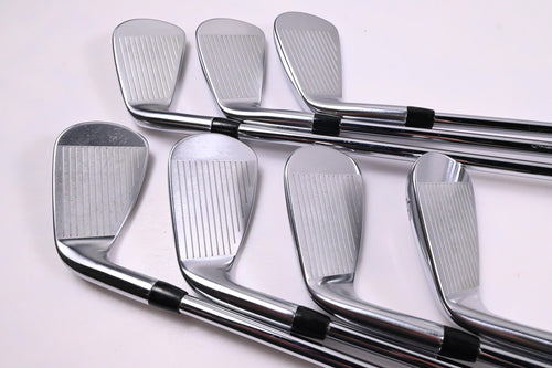 Titleist T200 2019 Irons / 5-PW+48° / Stiff Flex AMT Black S300 Shafts