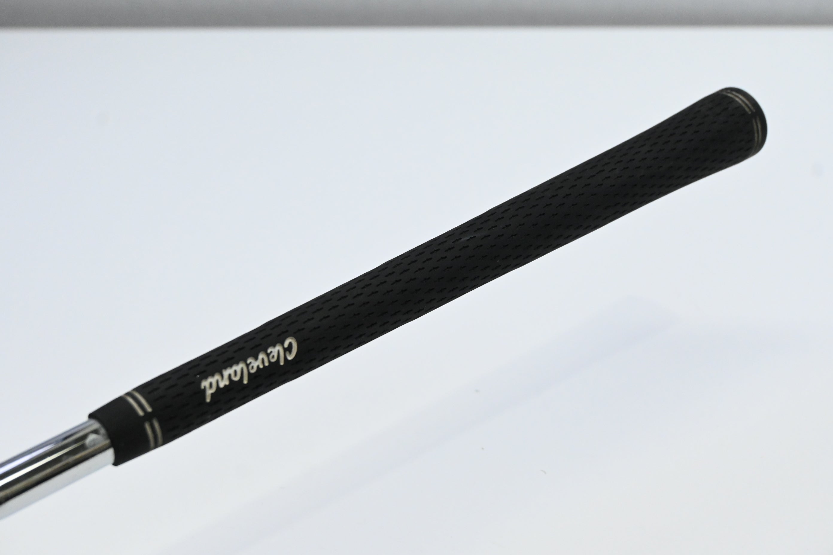 Cleveland 588 RTX Gap Wedge / 52 Degree / Wedge Flex Dynamic Gold Shaft