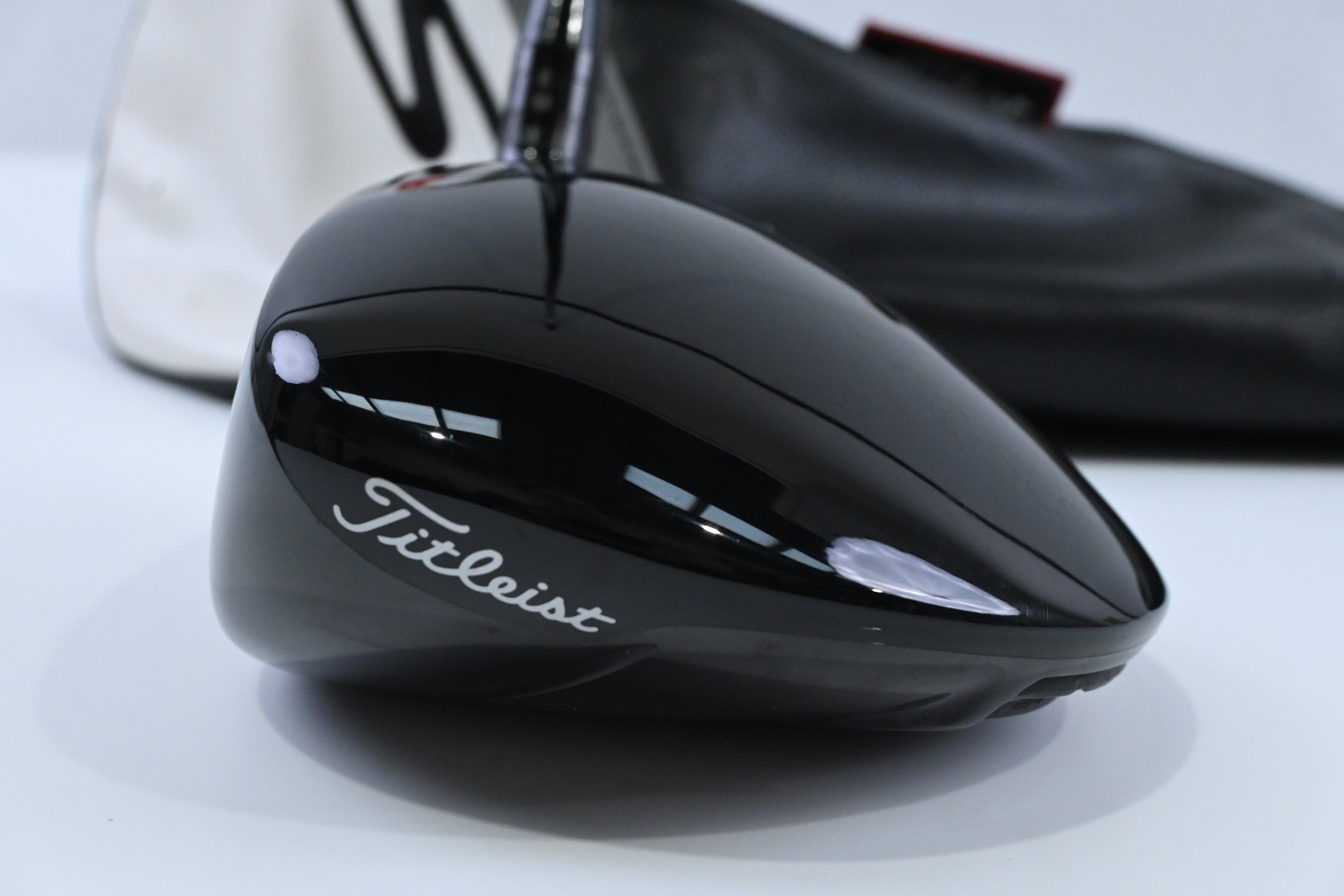 Left Hand Titleist TSR3 Driver / 10 Degree / Stiff Flex Tensei AV Raw Blue 55