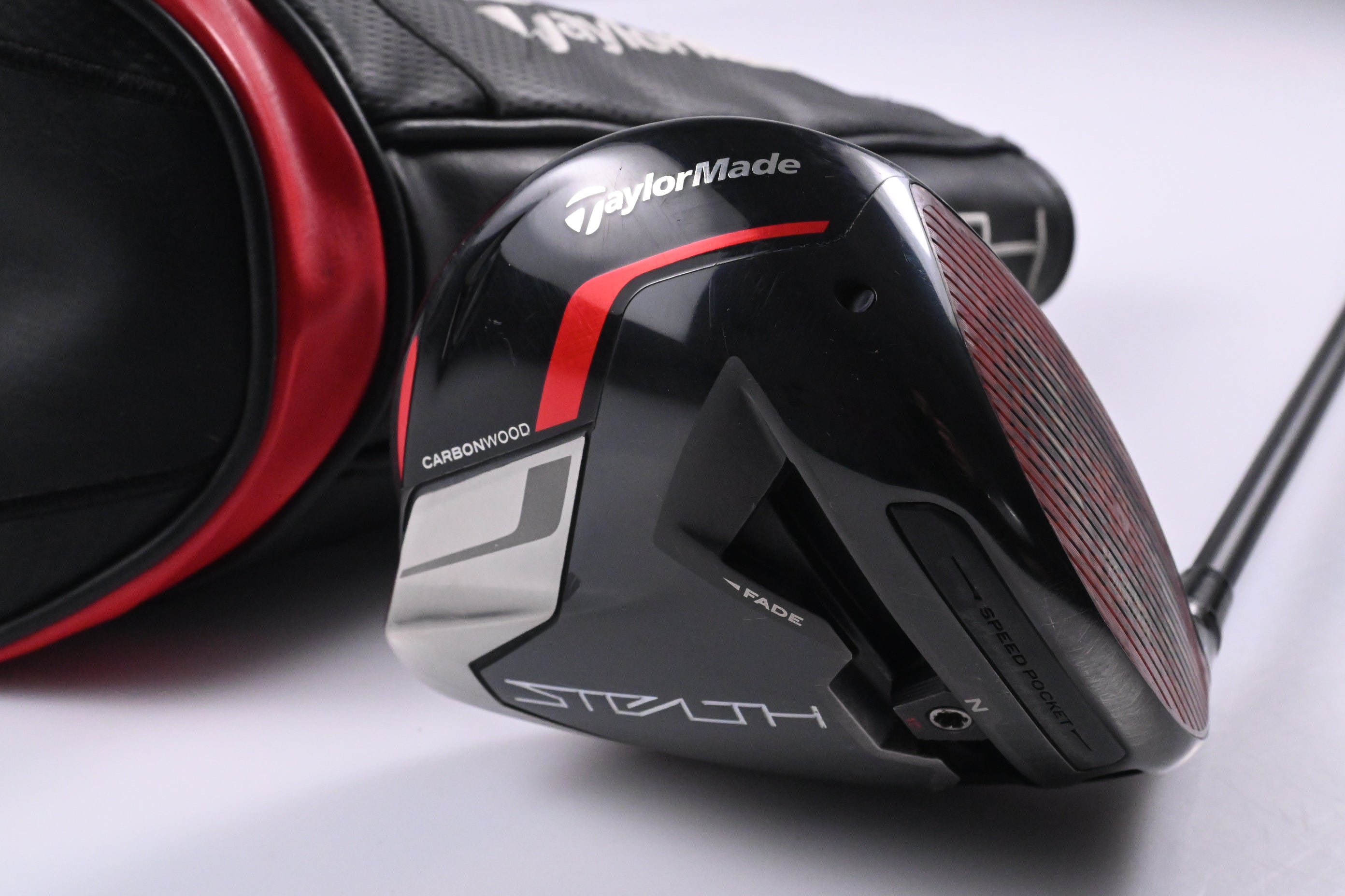 Taylormade Stealth HD Driver / 9 Degree / Regular Flex Aldila NV 55 Shaft