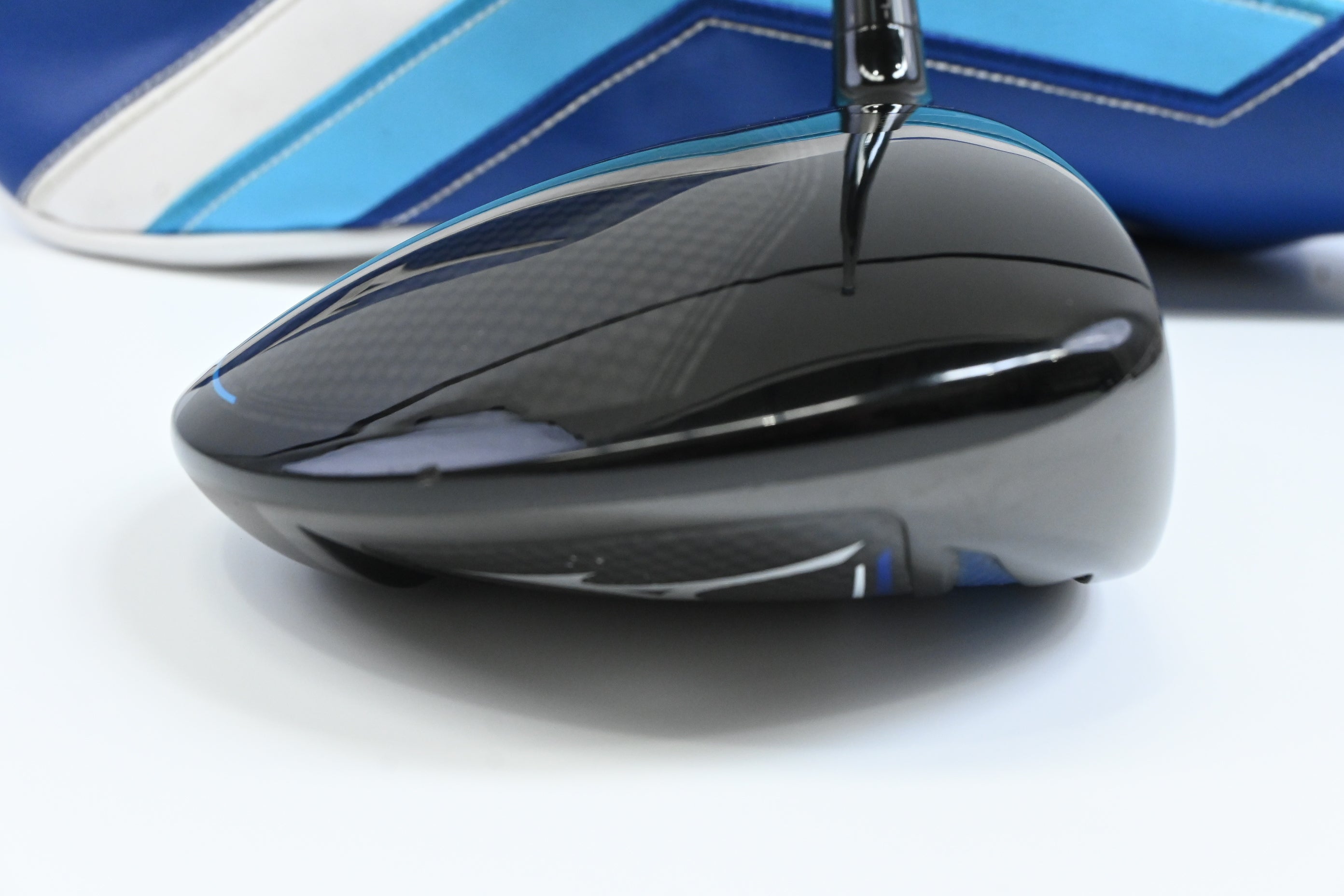 Mizuno ST-Max 230 Driver / 10.5 Degree / Stiff Flex UST Lin-Q M40X Red 5 Shaft