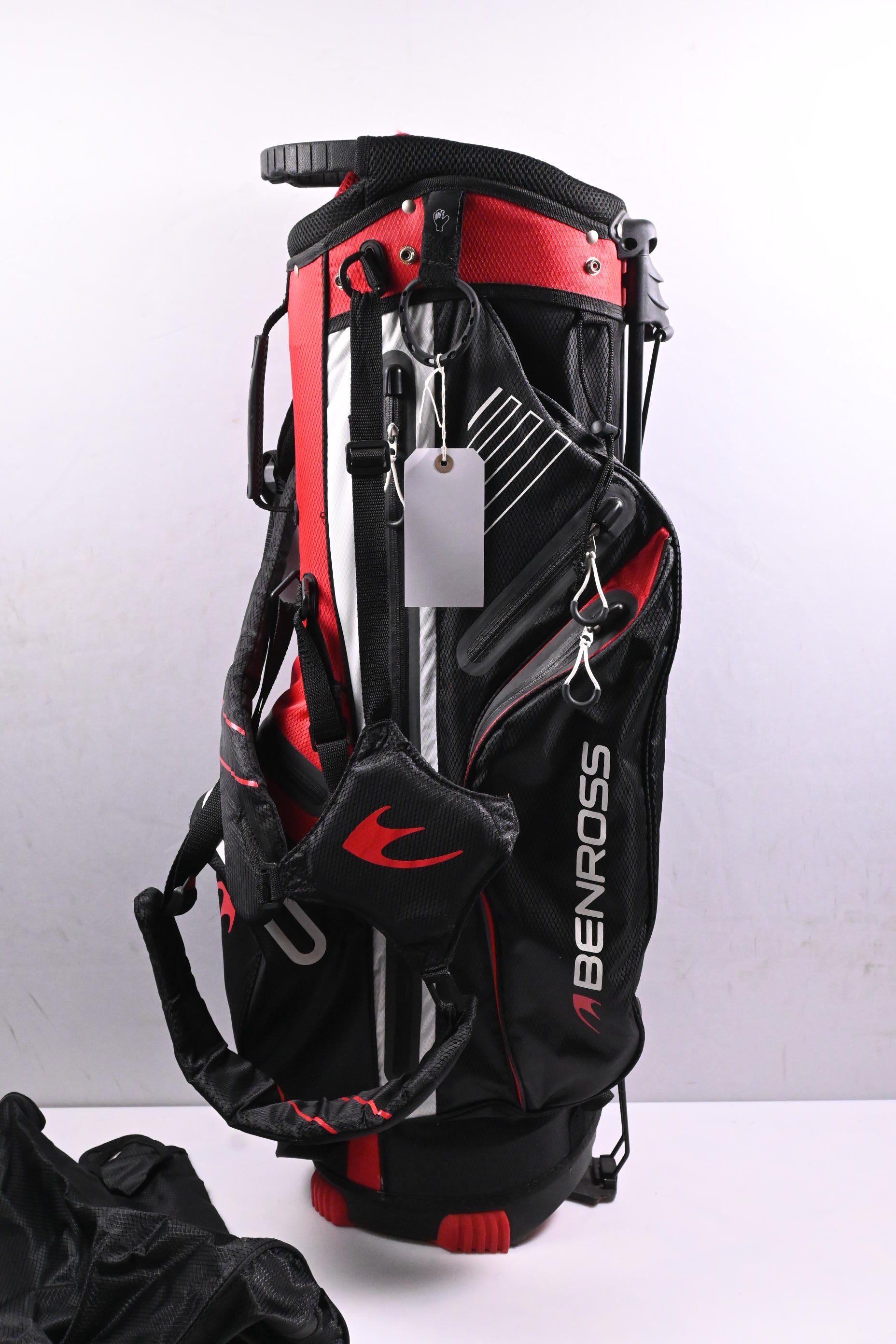 Benross Waterproof Stand Bag / 6-Way Divider / Black, White, Red