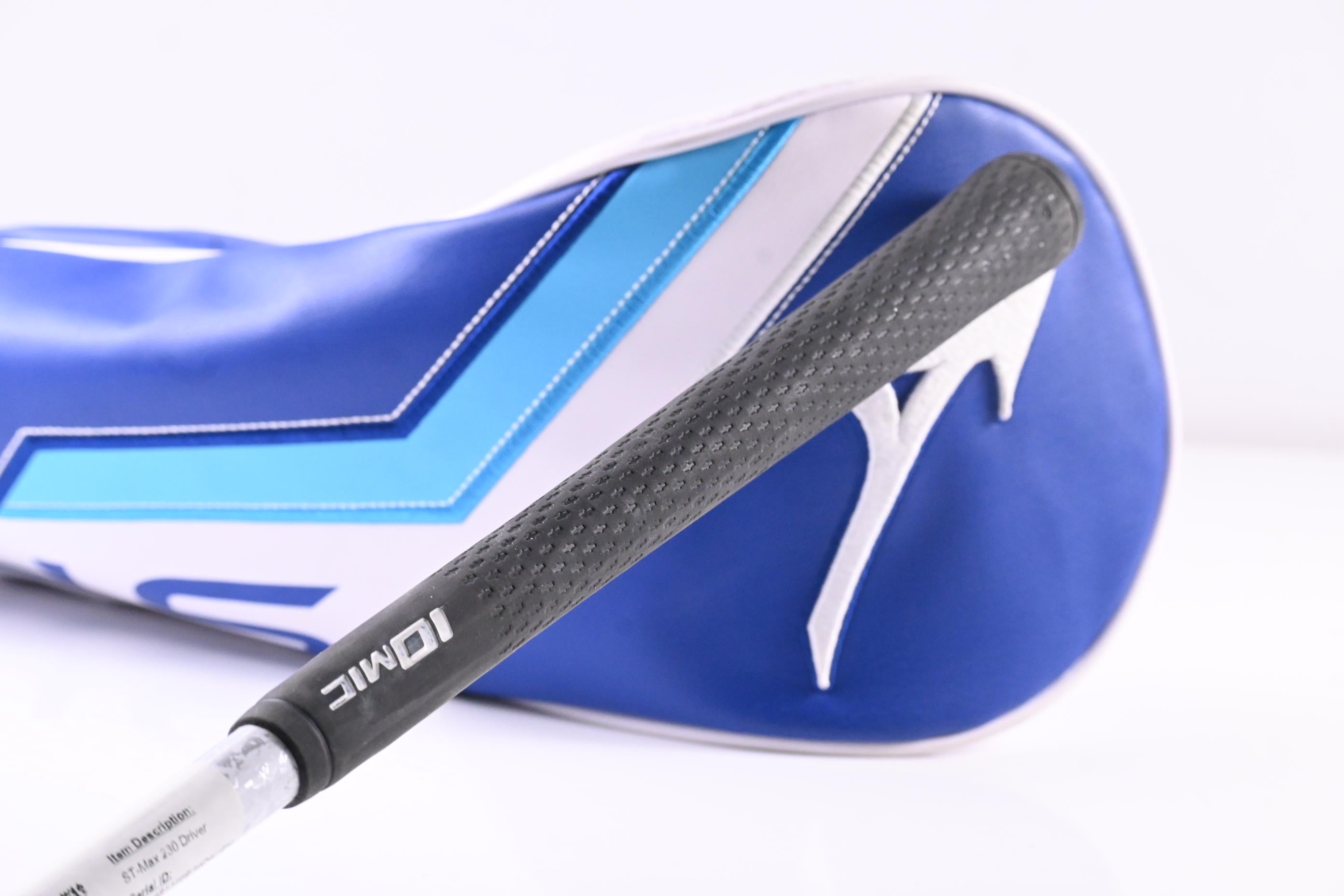 Mizuno ST-Max 230 Driver / 10.5 Degree / Senior Flex Denali Red 50 Shaft