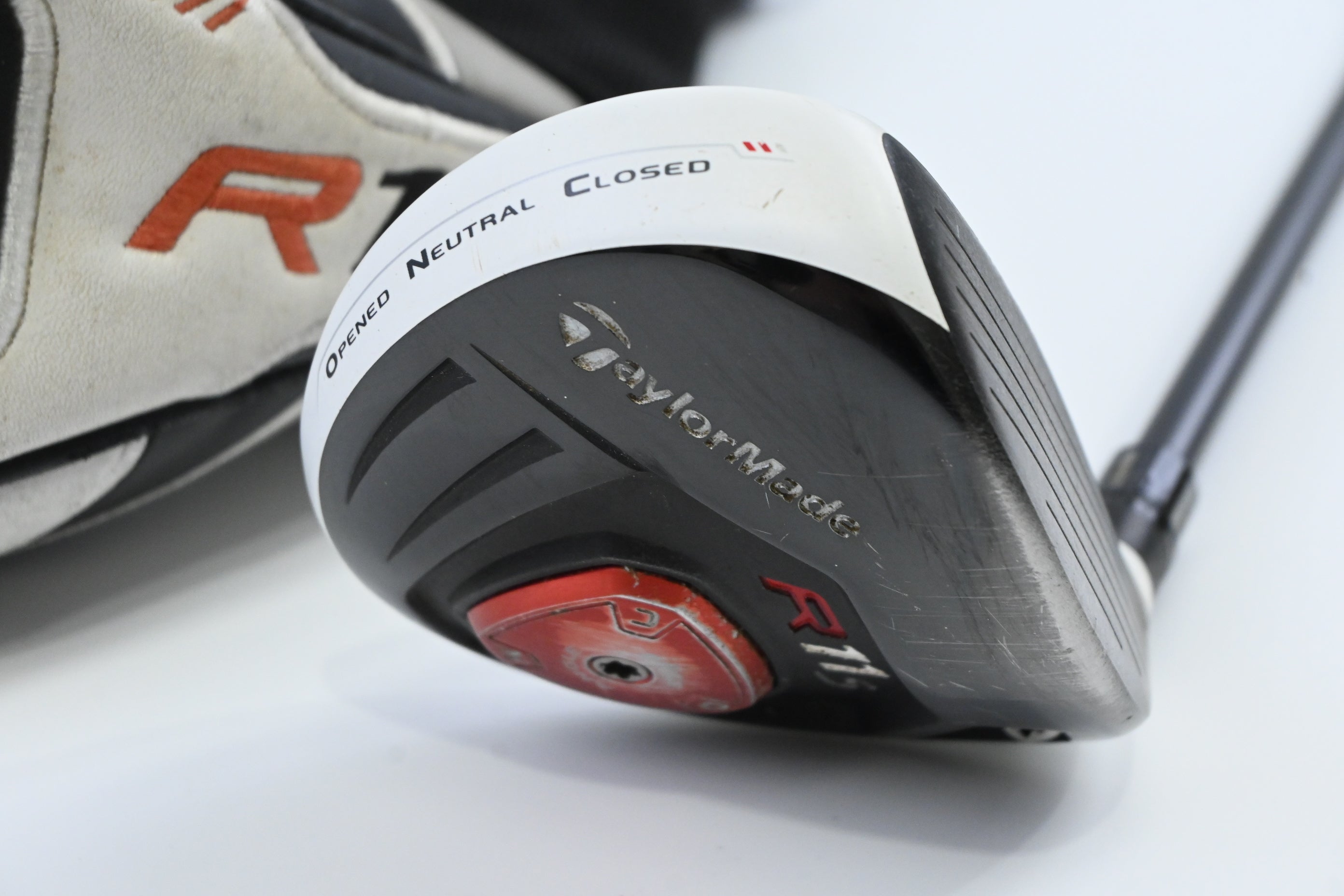 Taylormade R11S #3 Wood / 15.5 Degree / Stiff Flex Aldila RIP Phenom 70 Shaft