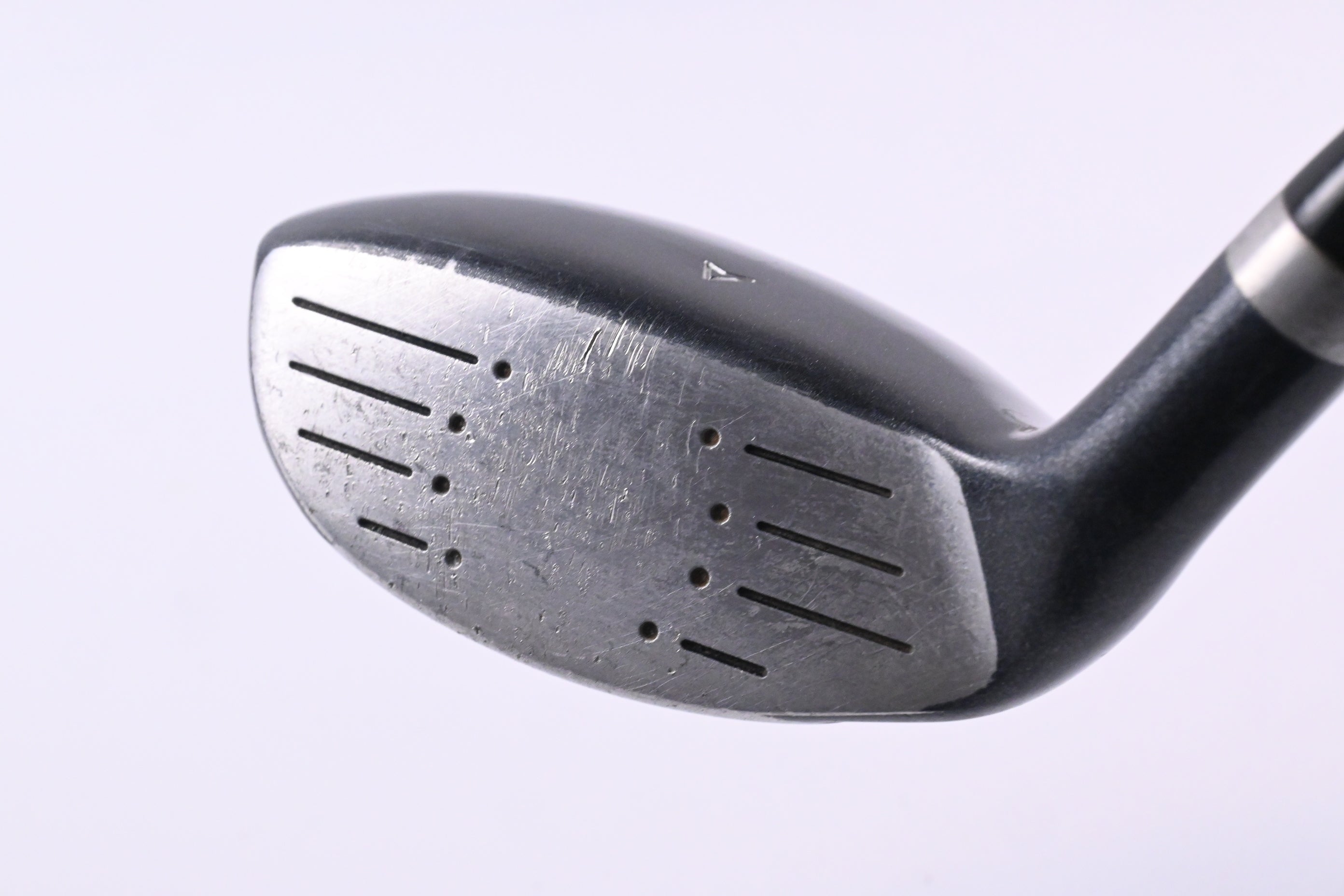 Wilson Reflex #4 Hybrid / 21 Degree / Regular Flex Wilson Graphite Shaft