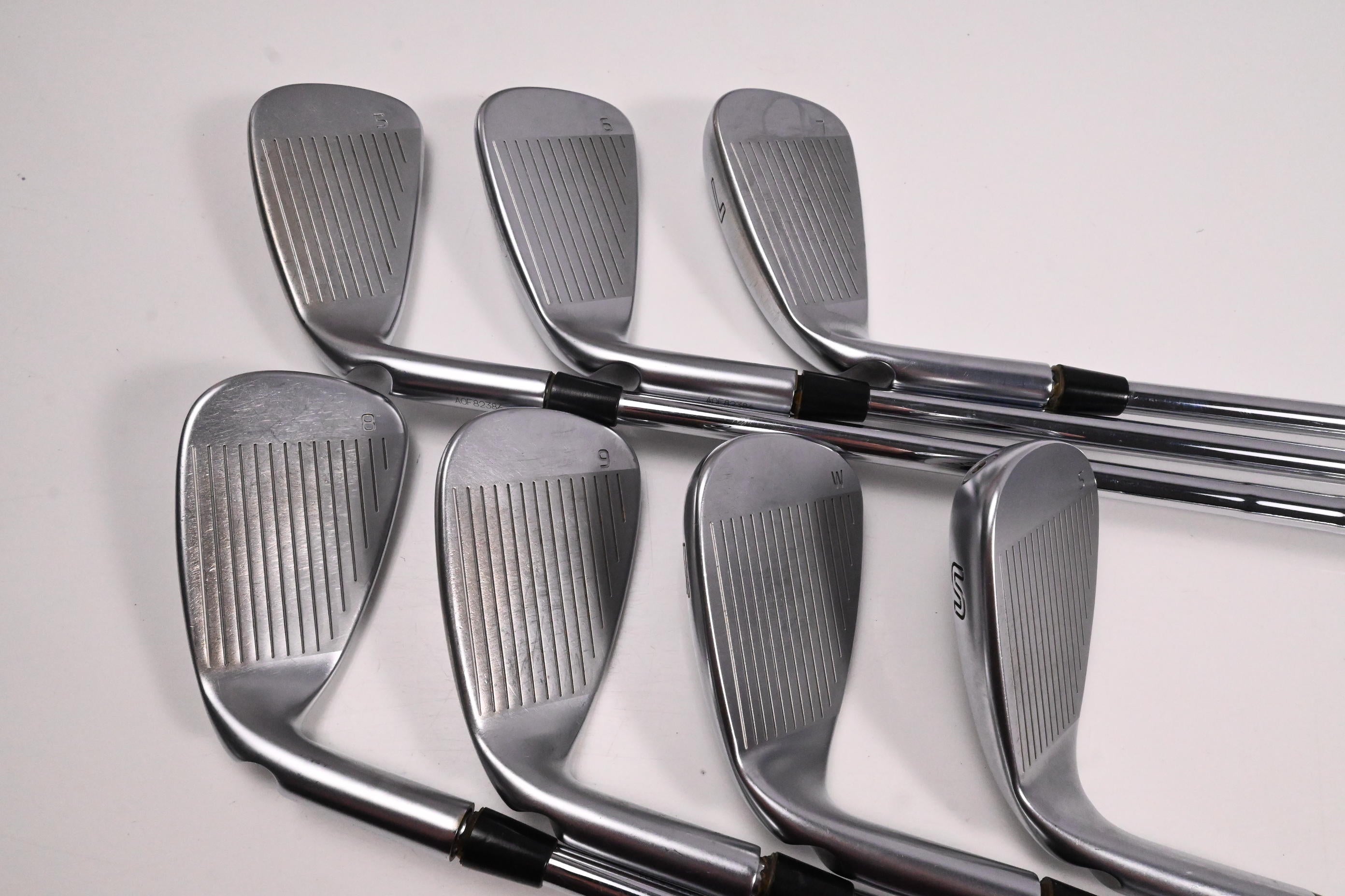 Ping G410 Irons / 5-PW+SW / Blue Dot / X-Flex N.S.Pro Modus3 Tour 105 Shafts