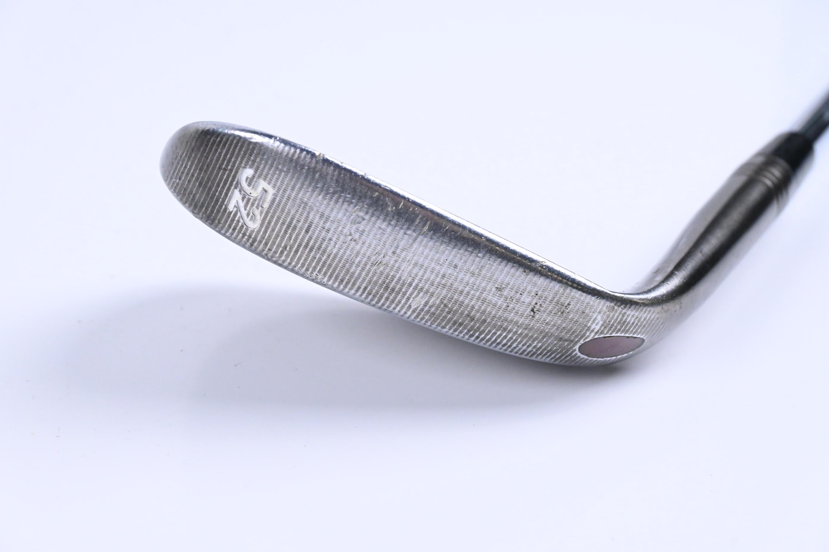 Taylormade Milled Grind Black Gap Wedge / 52 Degree / Wedge Flex Dynamic Gold