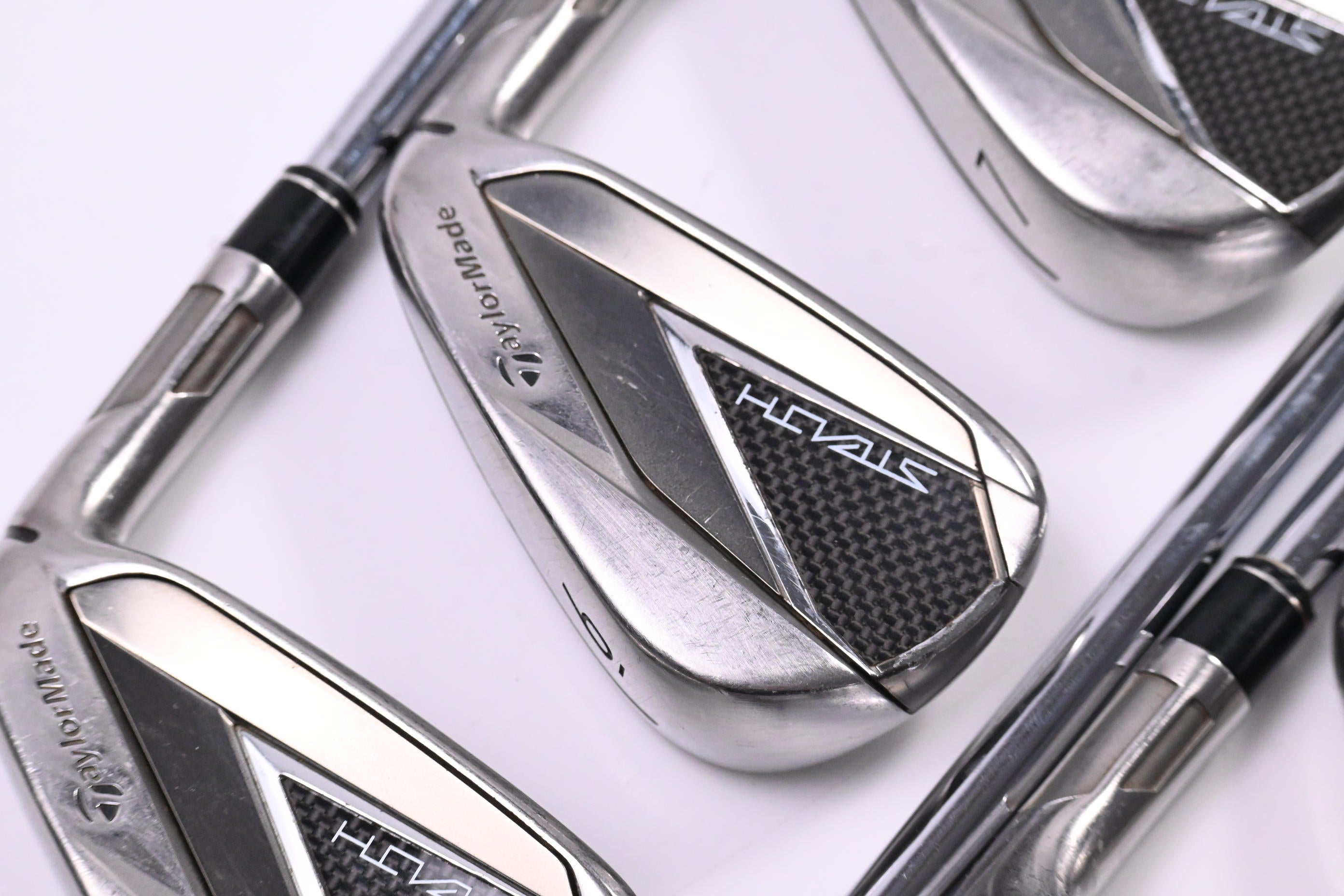Taylormade Stealth Irons / 5-PW+SW / Regular Flex KBS MAX MT 85 Shafts