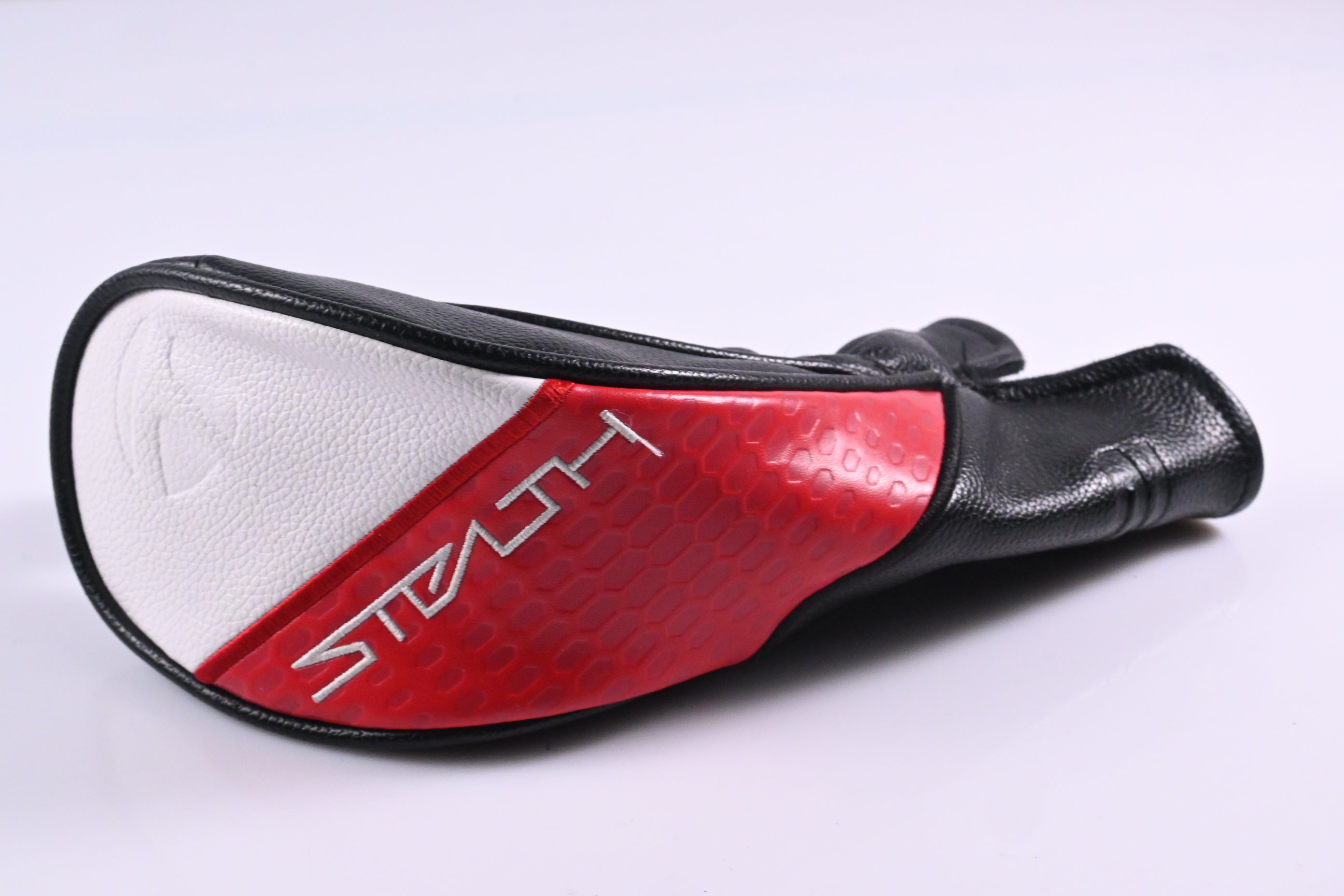 Taylormade Stealth 2 #3 Hybrid / 19 Degree / Stiff Flex Fujikura Ventus Red 7 Shaft