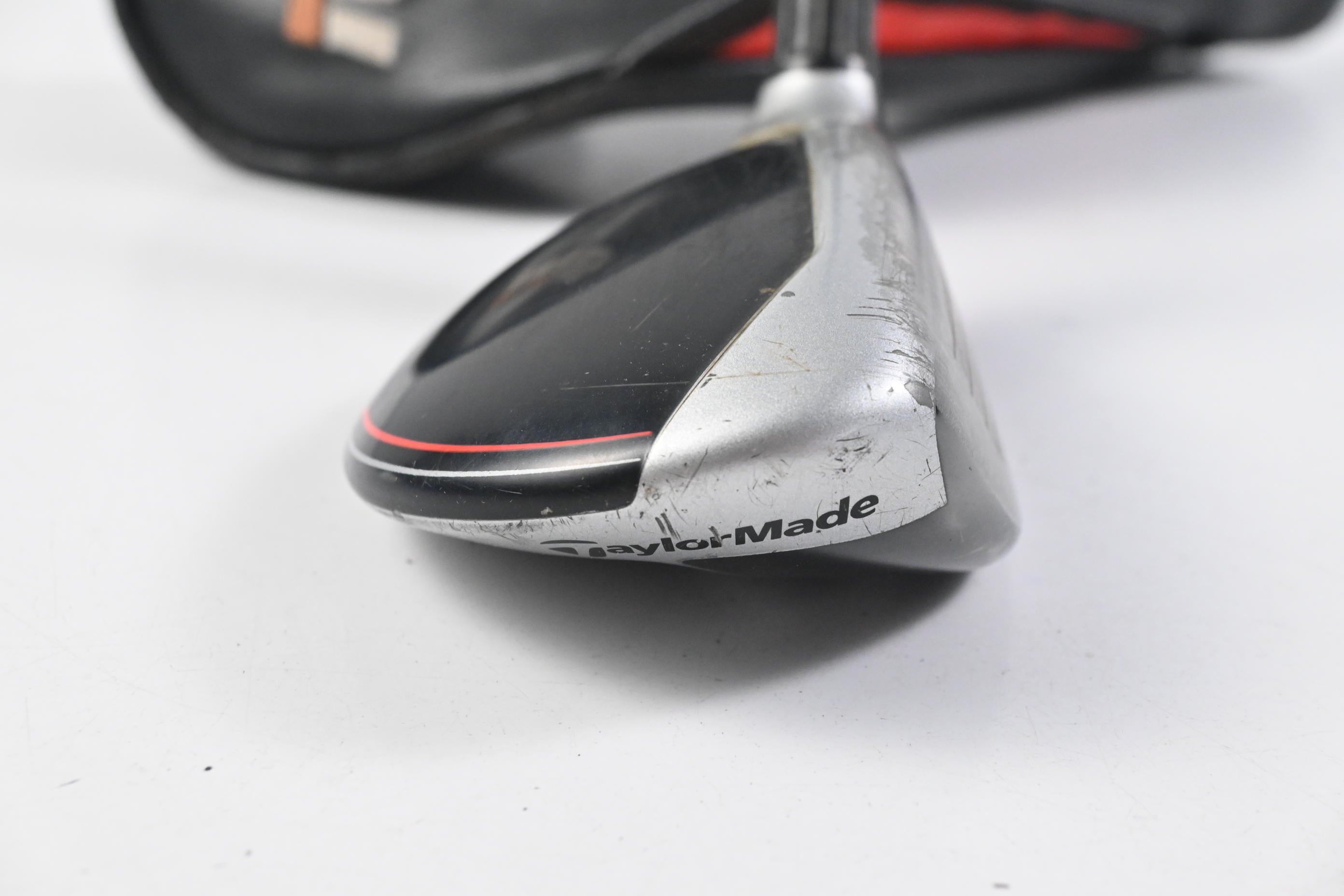 Taylormade M6 #4 Hybrid / 22 Degree / Stiff Flex Fujikura Atmos Red 7 Shaft