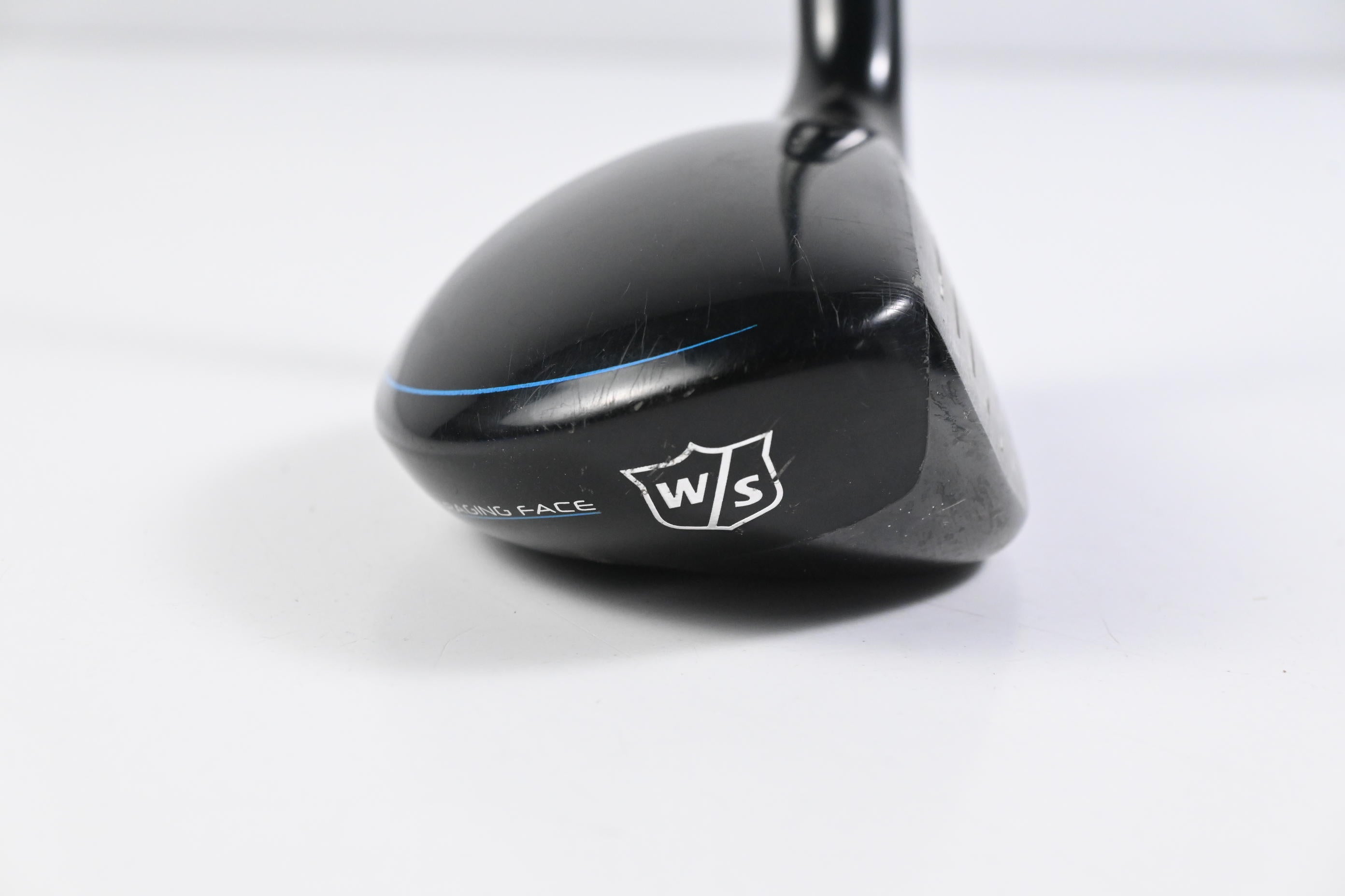 Wilson D7 #4 Hybrid / 22 Degree / Regular Flex UST Mamiya Recoil 460 Shaft