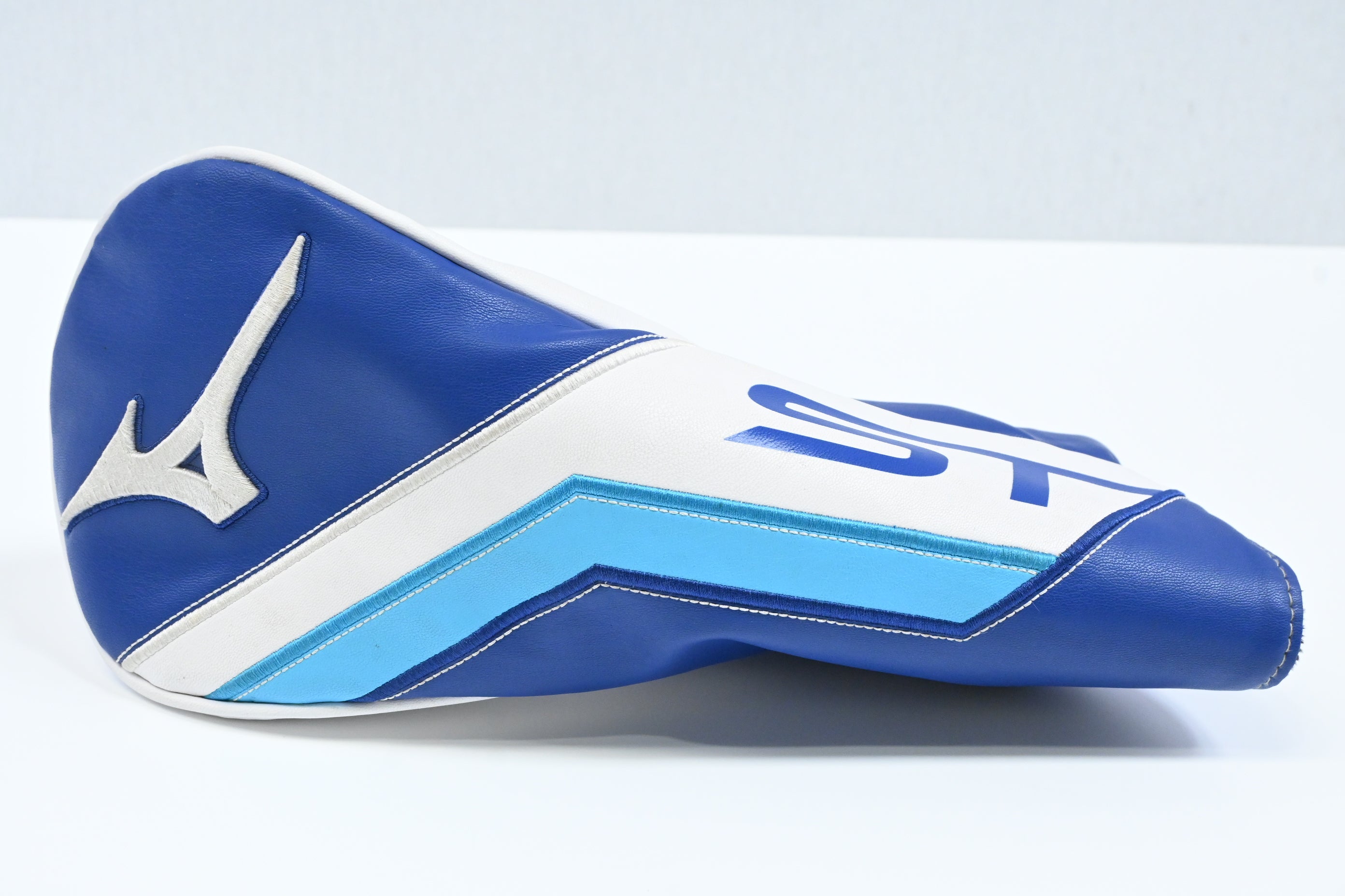 Mizuno ST-Max 230 Driver / 10.5 Degree / Stiff Flex UST Lin-Q M40X Red 5 Shaft