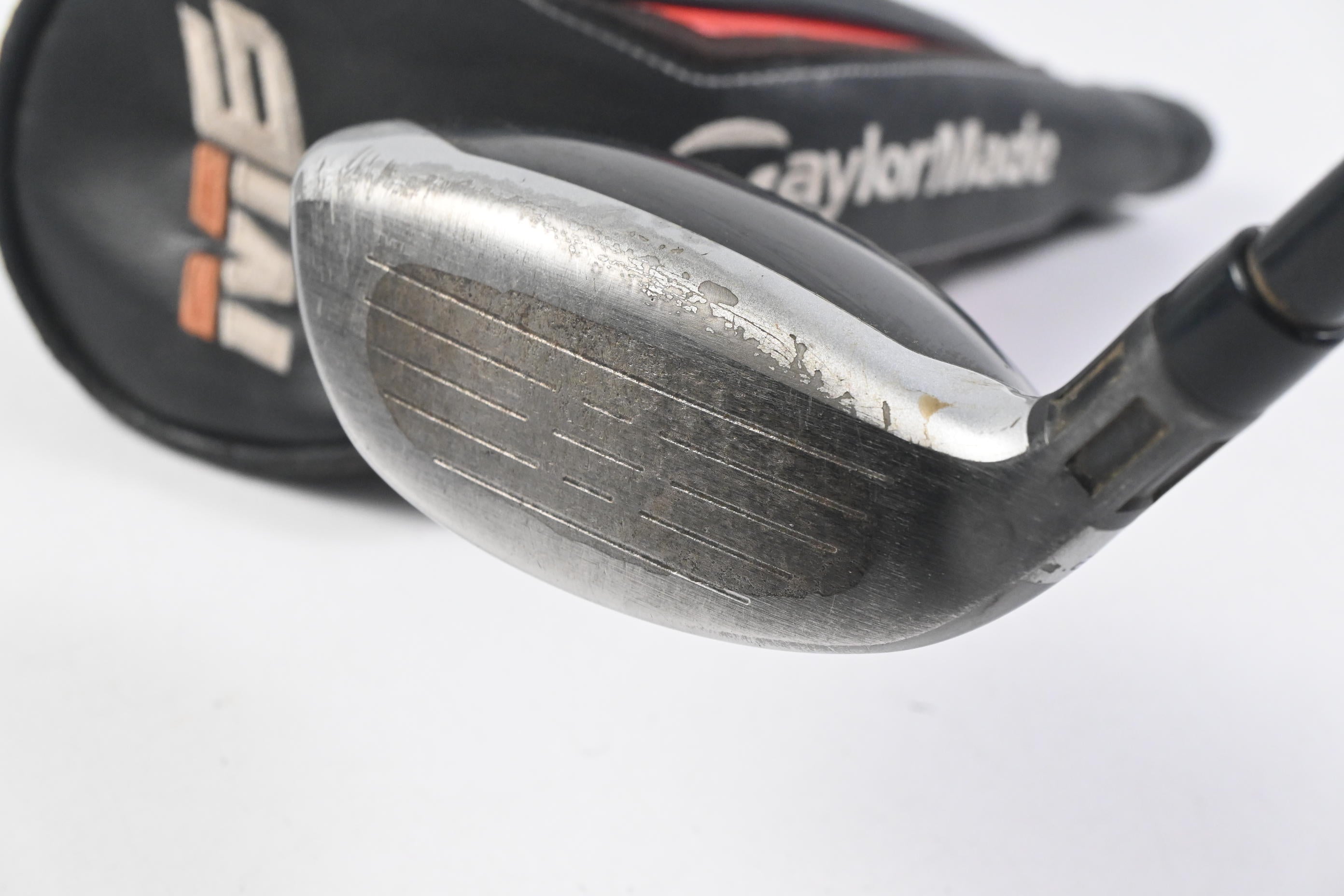 Taylormade M6 #4 Hybrid / 22 Degree / Stiff Flex Fujikura Atmos Red 7 Shaft