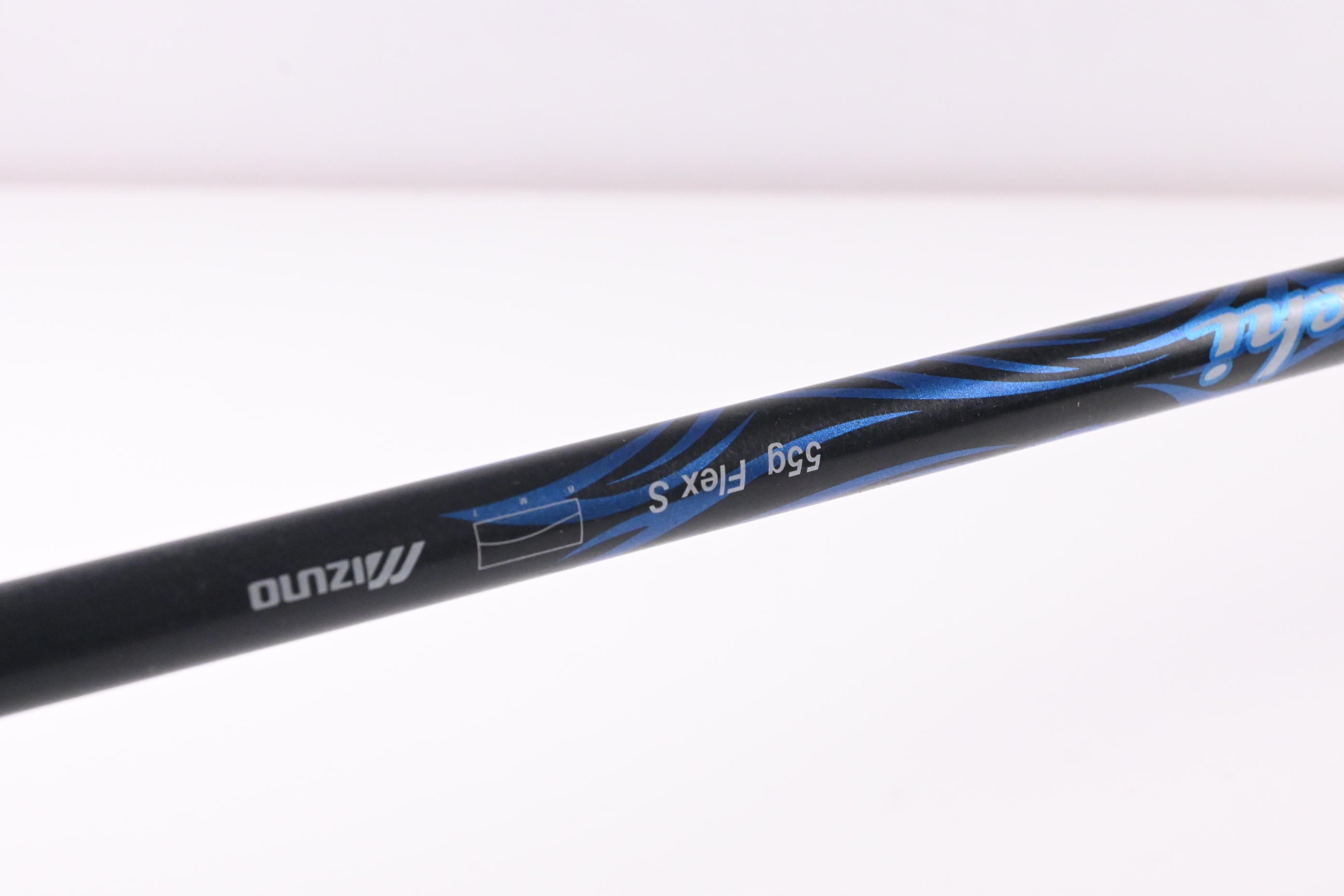 Mizuno JPX 825 Driver / 10.5 Degree / Stiff Flex Fujikura Orochi 55 Shaft