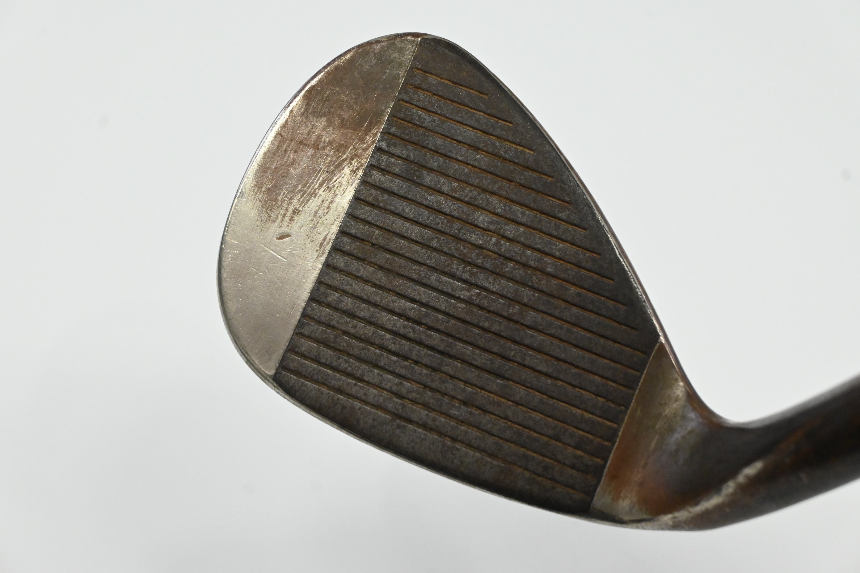 Taylormade Hi-Toe Sand Wedge / 54 Degree / X-Flex KBS Tour 130 Shaft