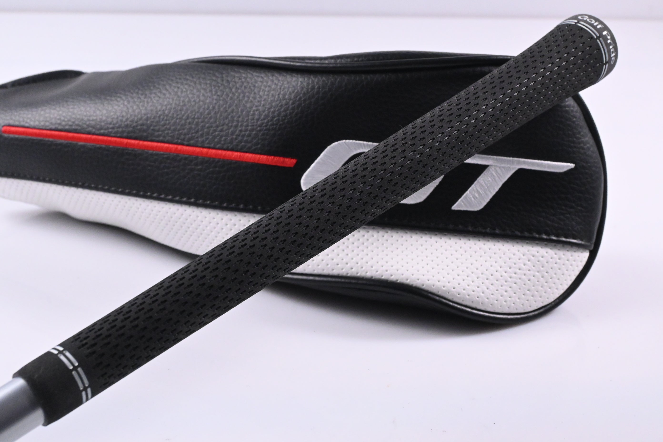 Titleist GT1 #5 Wood / 18 Degree / Regular Flex Fujikura Air Speeder 40 Shaft