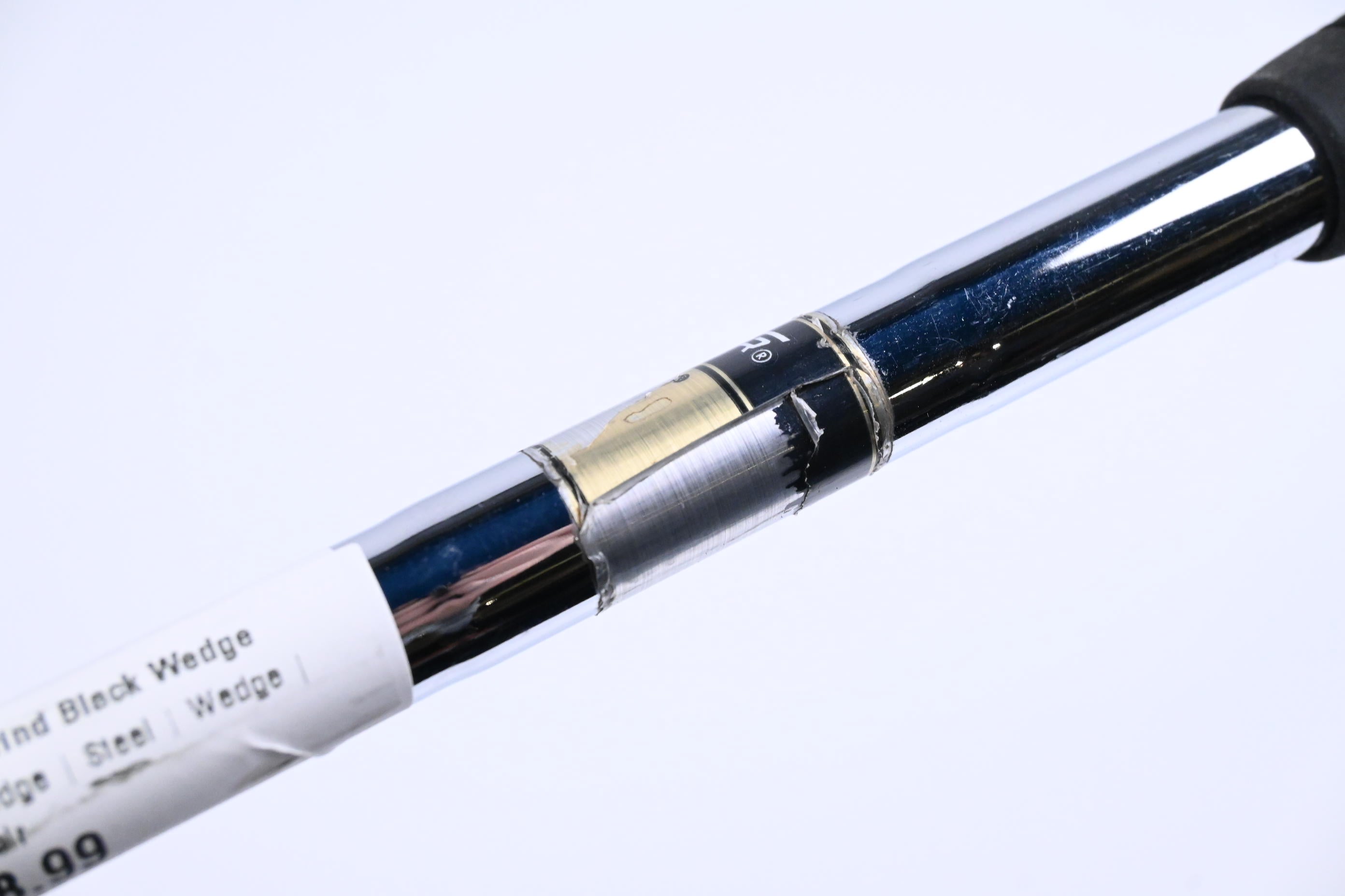 Taylormade Milled Grind Black Gap Wedge / 52 Degree / Wedge Flex Dynamic Gold