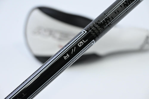 Callaway Apex UW 24 #4 Hybrid / 21 Degree / Regular Flex MMT 70