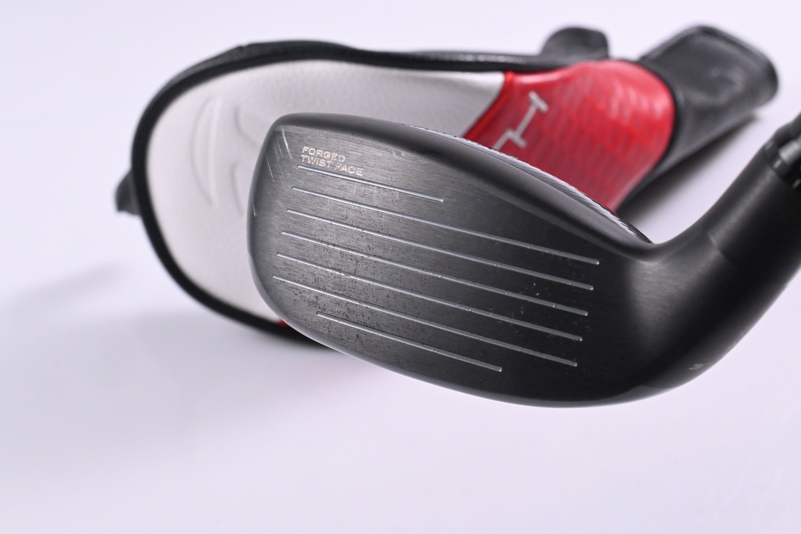 Taylormade Stealth 2 Plus #4 Hybrid / 22 Degree / Regular Flex Kai'li Red 75