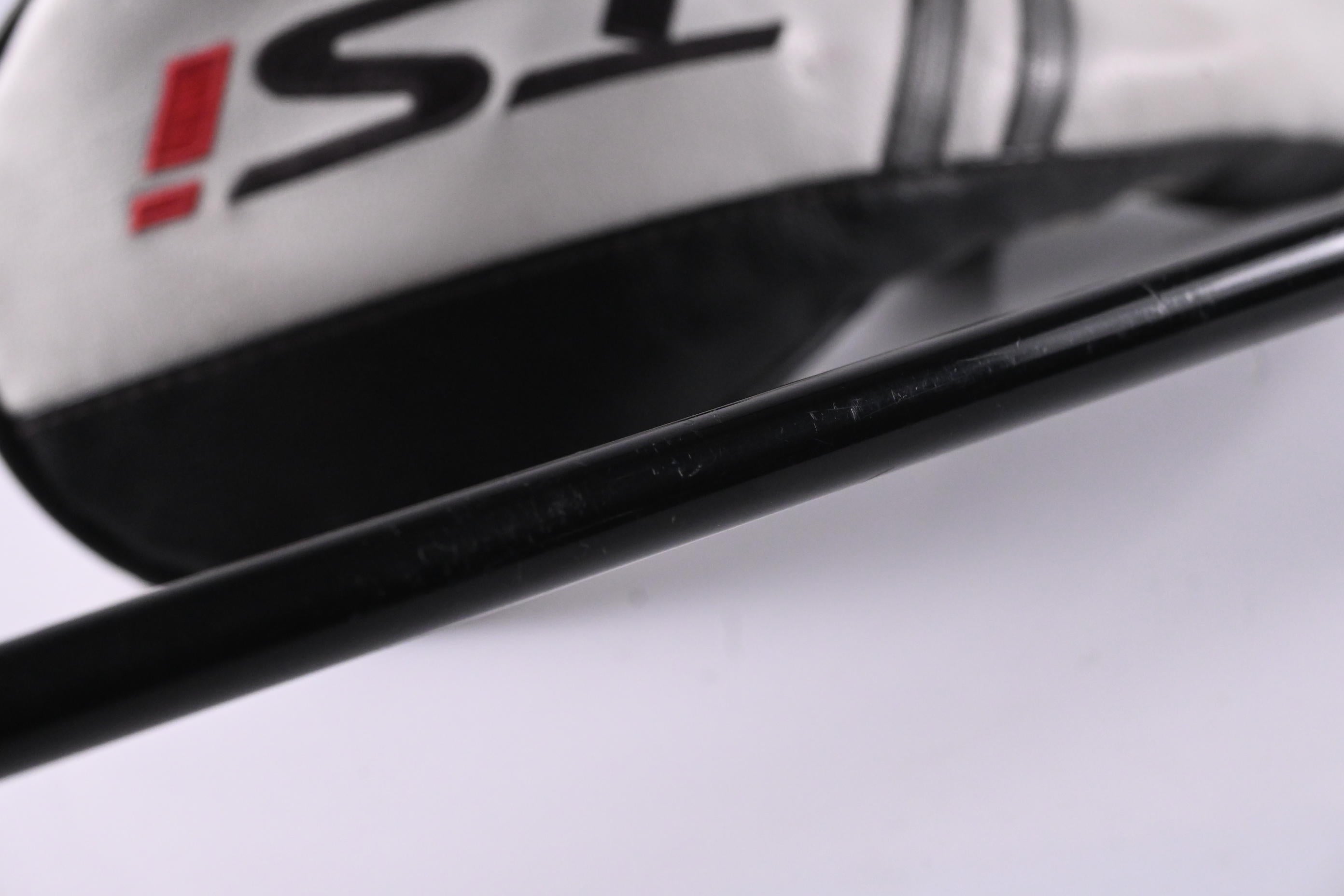 Titleist TSi2 #3 Wood / 16.5 Degree / Stiff Flex HZRDUS Smoke RDX Black 70 Shaft