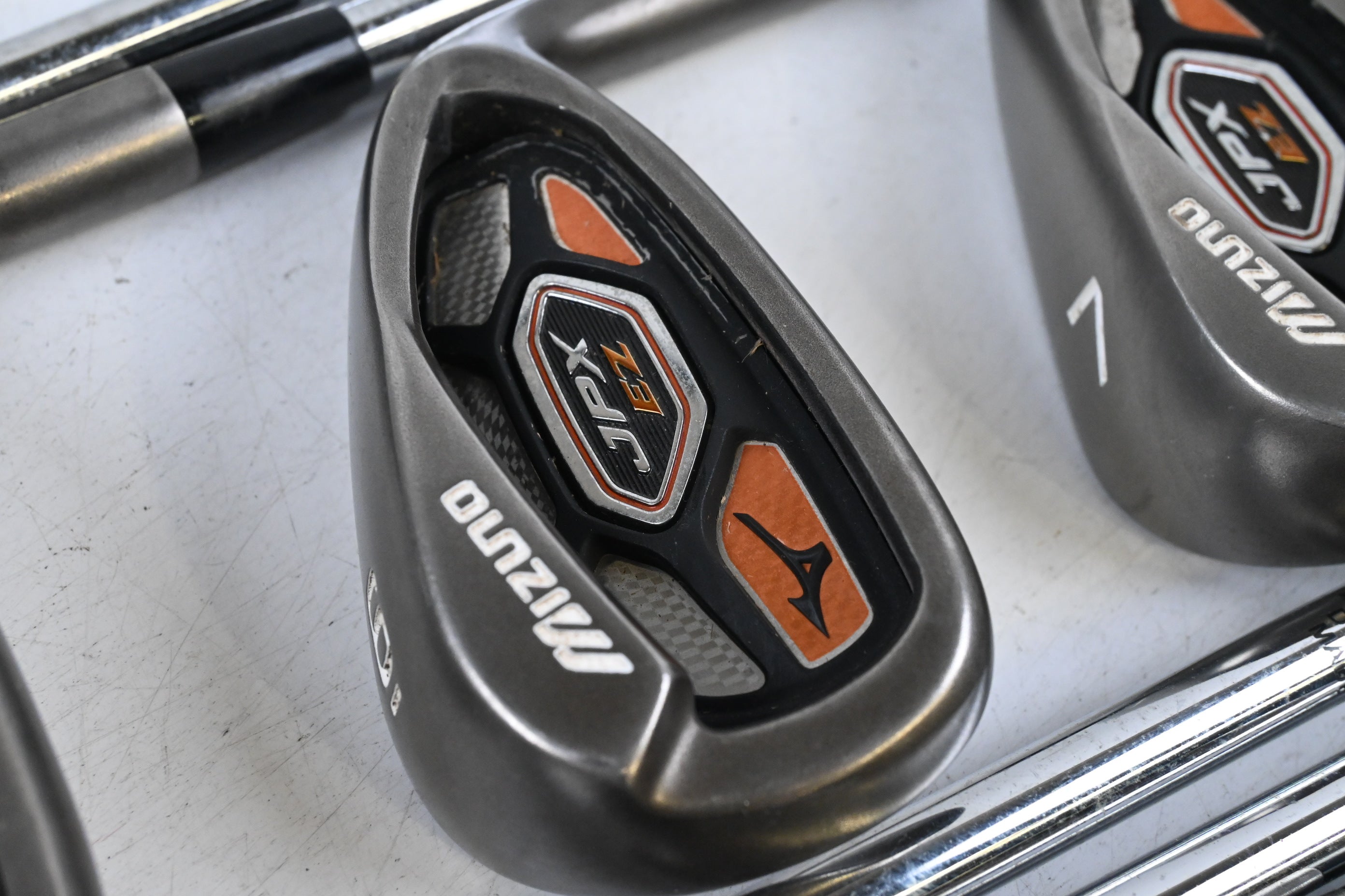 Mizuno JPX EZ 2013 Irons / 4-PW+SW / Stiff Flex Dynamic Gold S300 Shafts